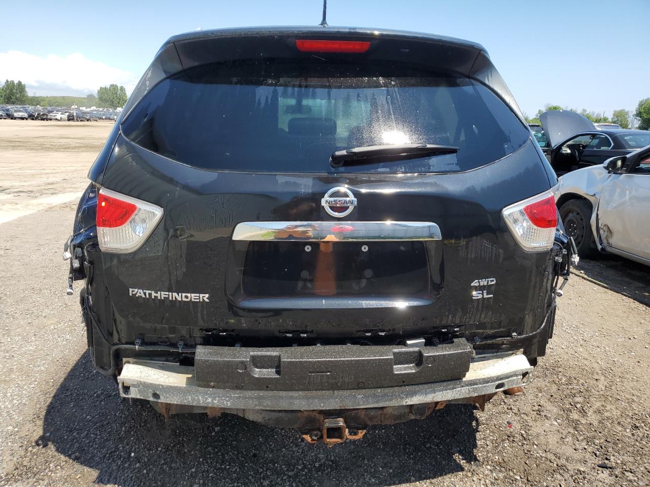 2015 Nissan Pathfinder S VIN: 5N1AR2MM8FC609312 Lot: 62296004