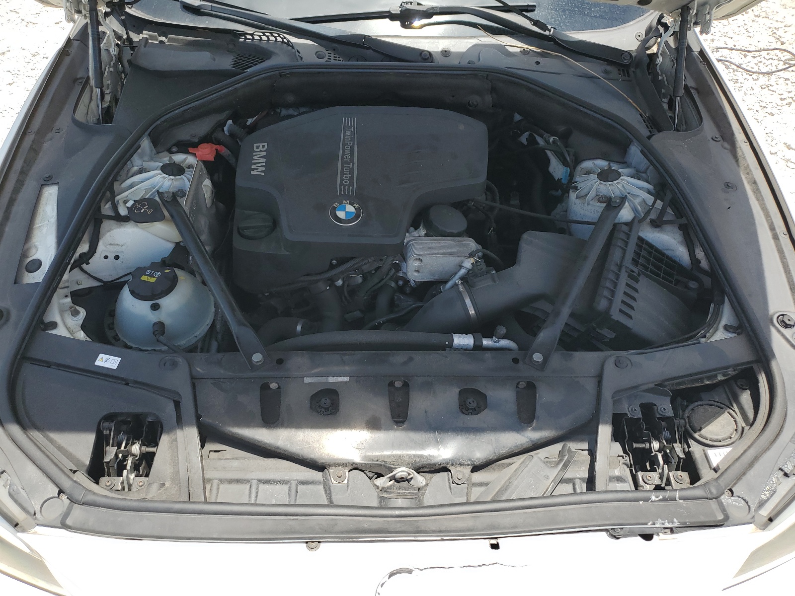 WBA5A7C52GG150726 2016 BMW 528 Xi