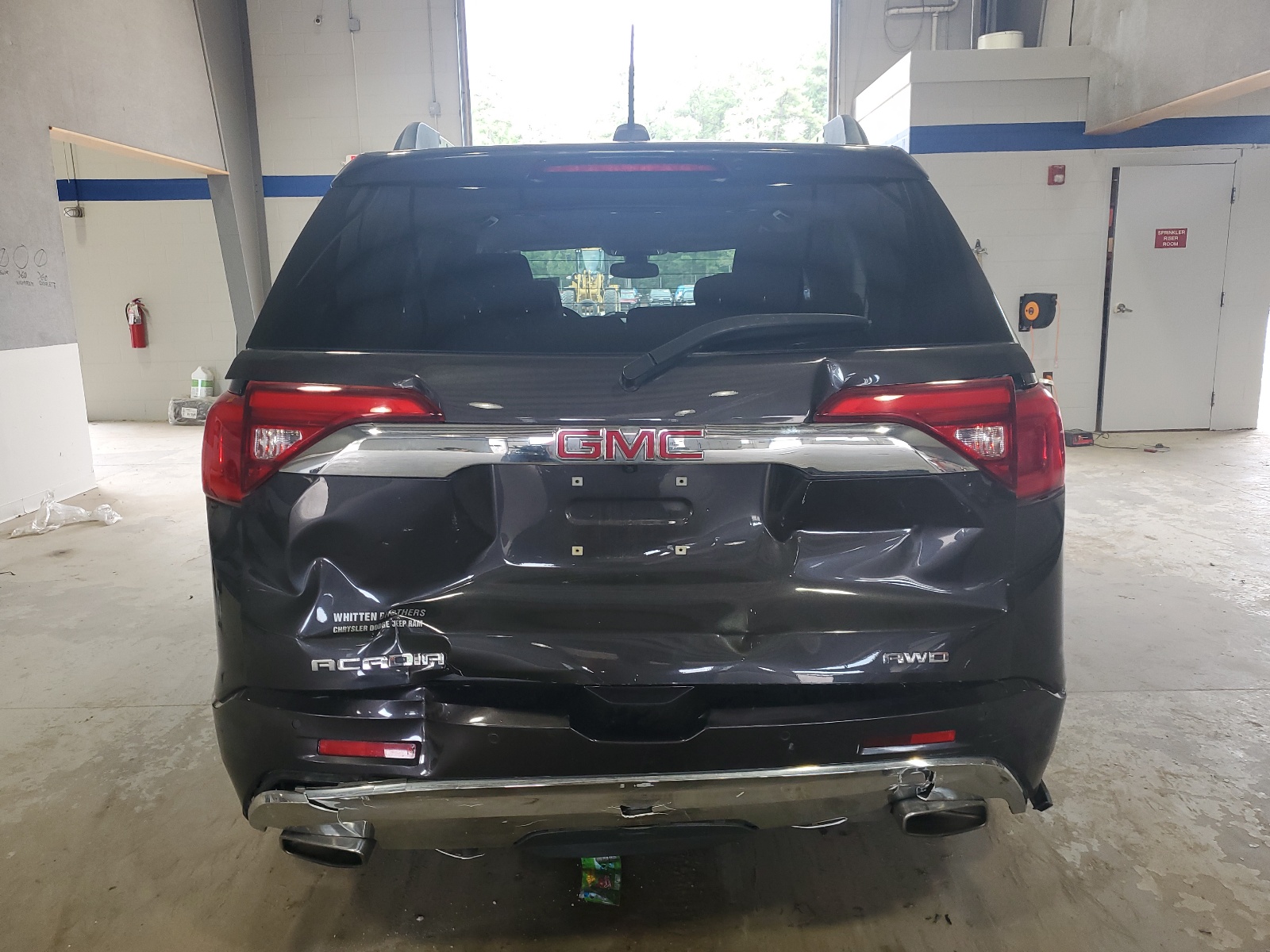 1GKKNXLS8JZ150438 2018 GMC Acadia Denali