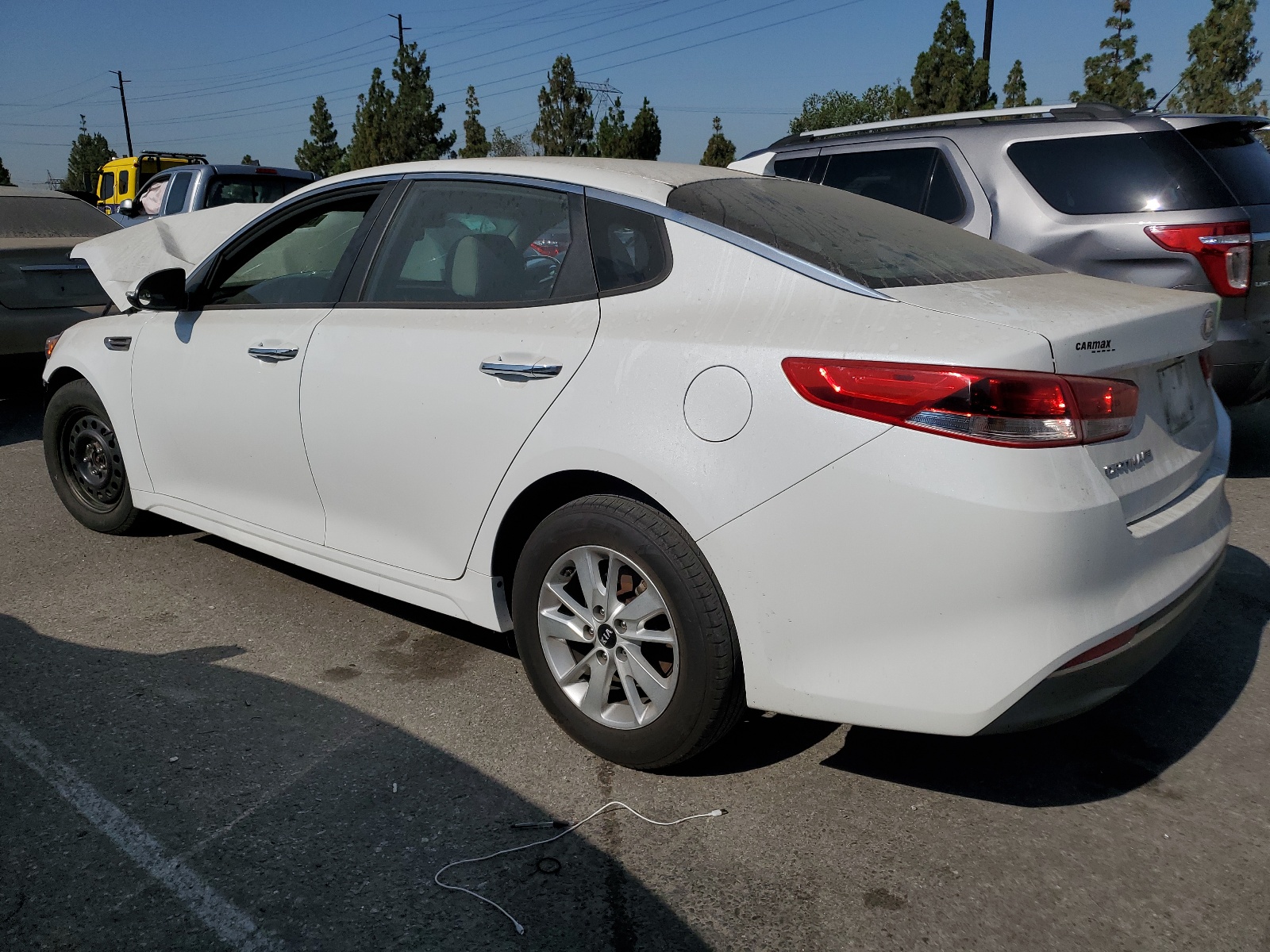 2017 Kia Optima Lx vin: 5XXGT4L37HG138700