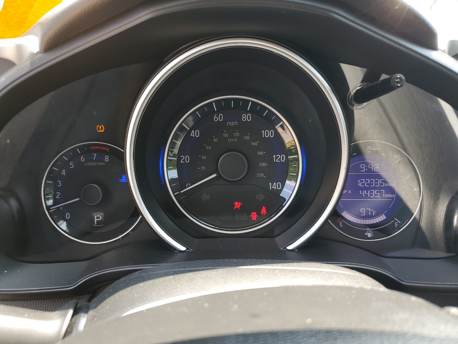 3HGGK5H4XKM715768 2019 Honda Fit Lx