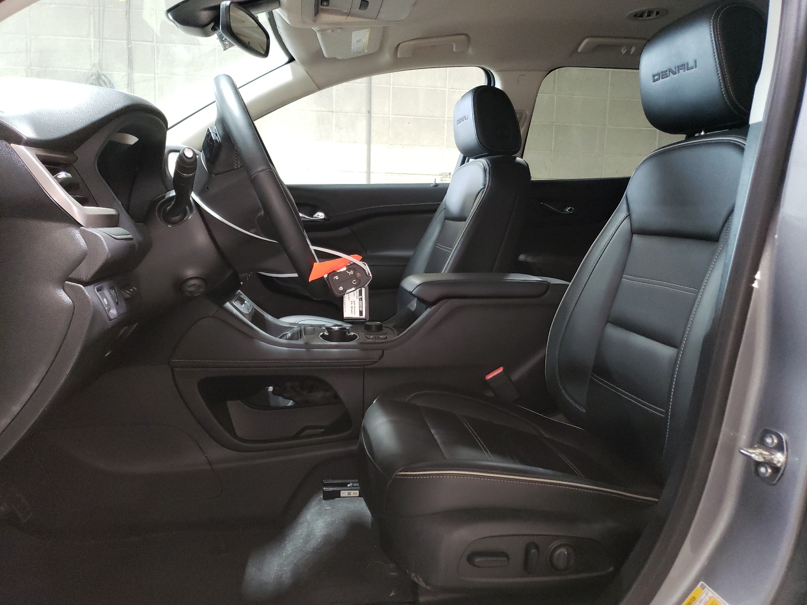 1GKKNXLSXPZ228940 2023 GMC Acadia Denali