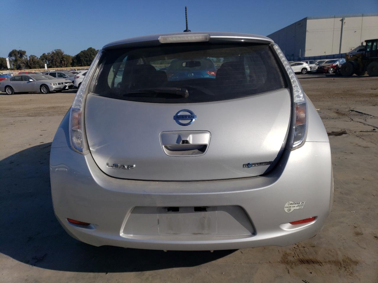 2015 Nissan Leaf S VIN: 1N4AZ0CP4FC325993 Lot: 64169604