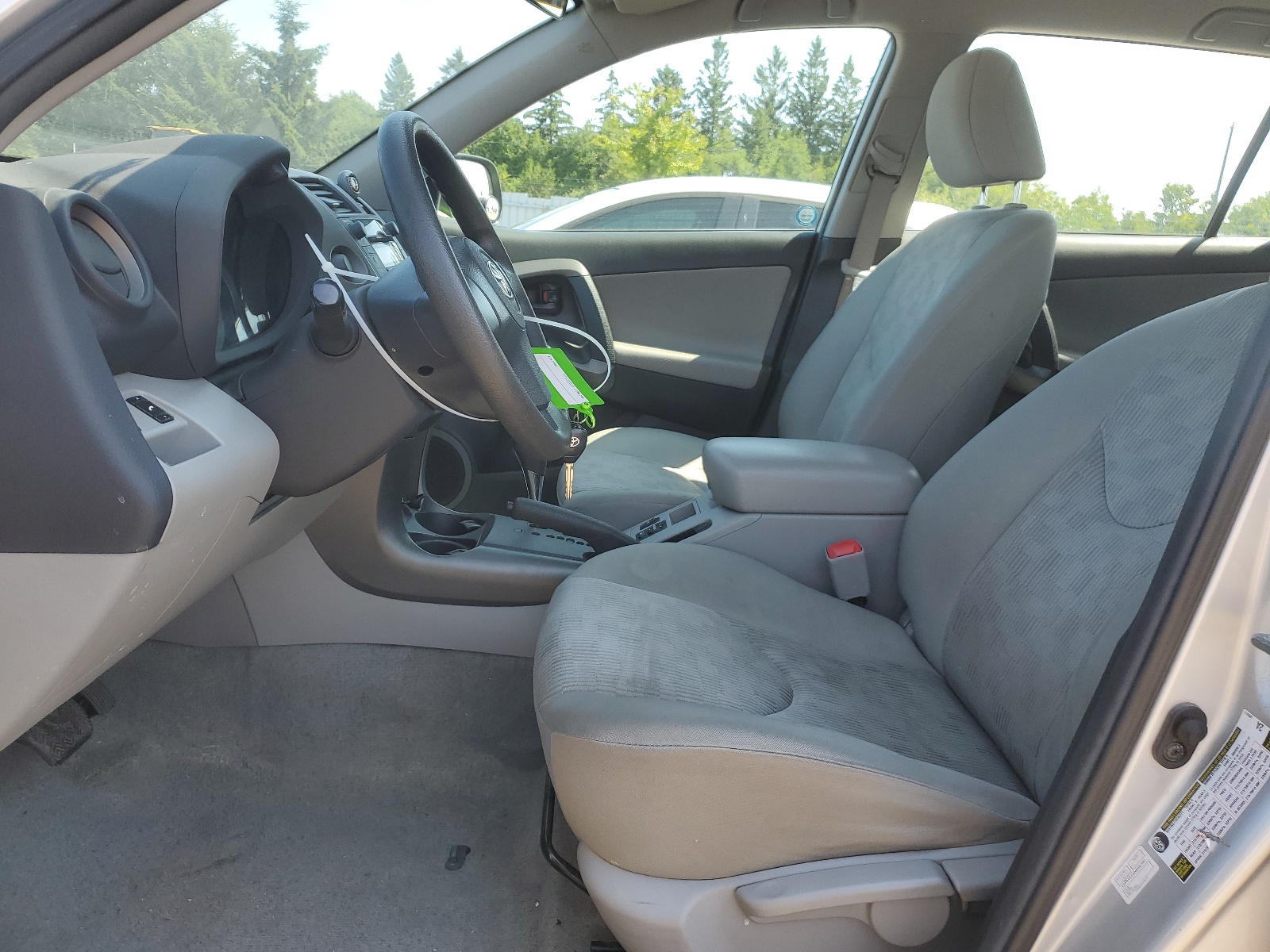 2T3ZF4DV3AW033218 2010 Toyota Rav4