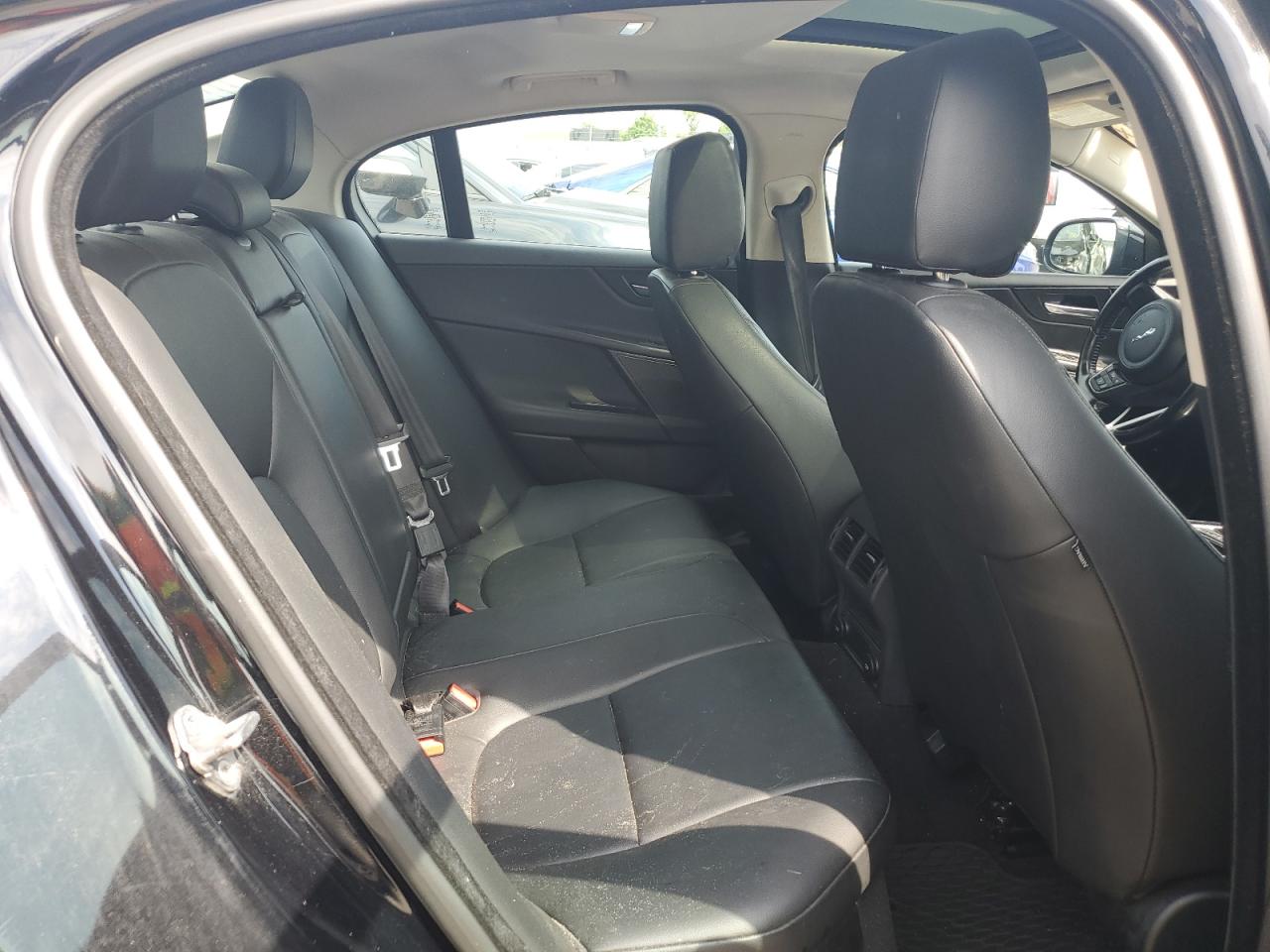 2018 Jaguar Xe Premium VIN: SAJAJ4FX8JCP31354 Lot: 63355054