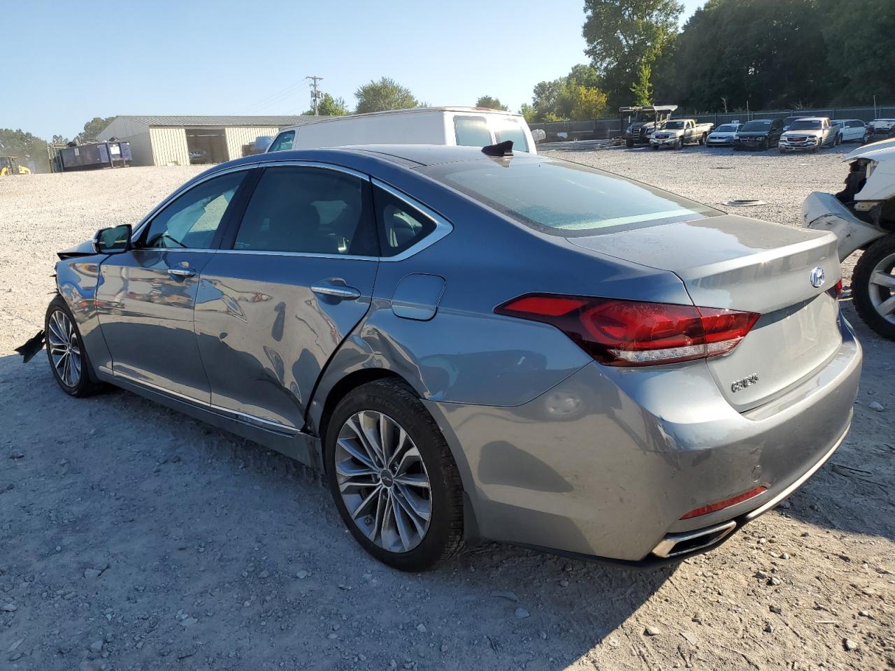 2015 Hyundai Genesis 3.8L VIN: KMHGN4JE4FU040712 Lot: 62724794