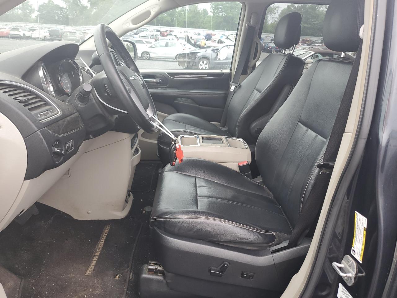 2013 Chrysler Town & Country Touring VIN: 2C4RC1BGXDR742433 Lot: 61908184