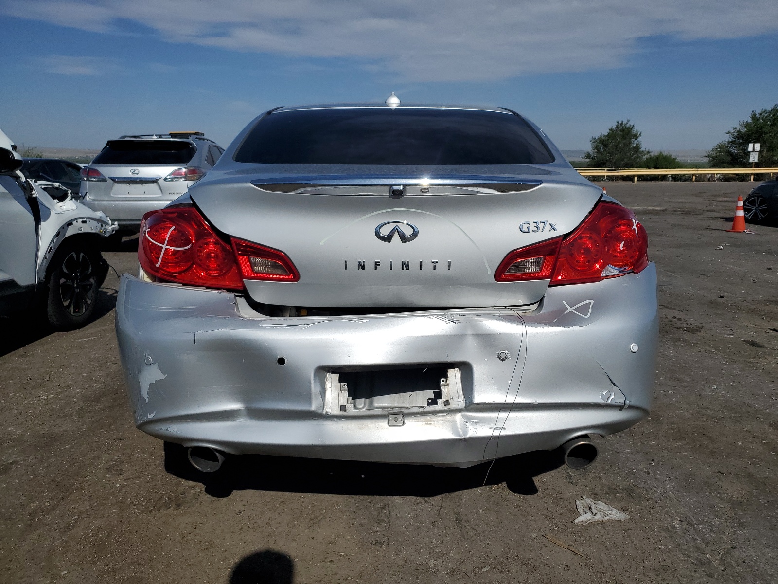 JN1CV6AR3BM406139 2011 Infiniti G37