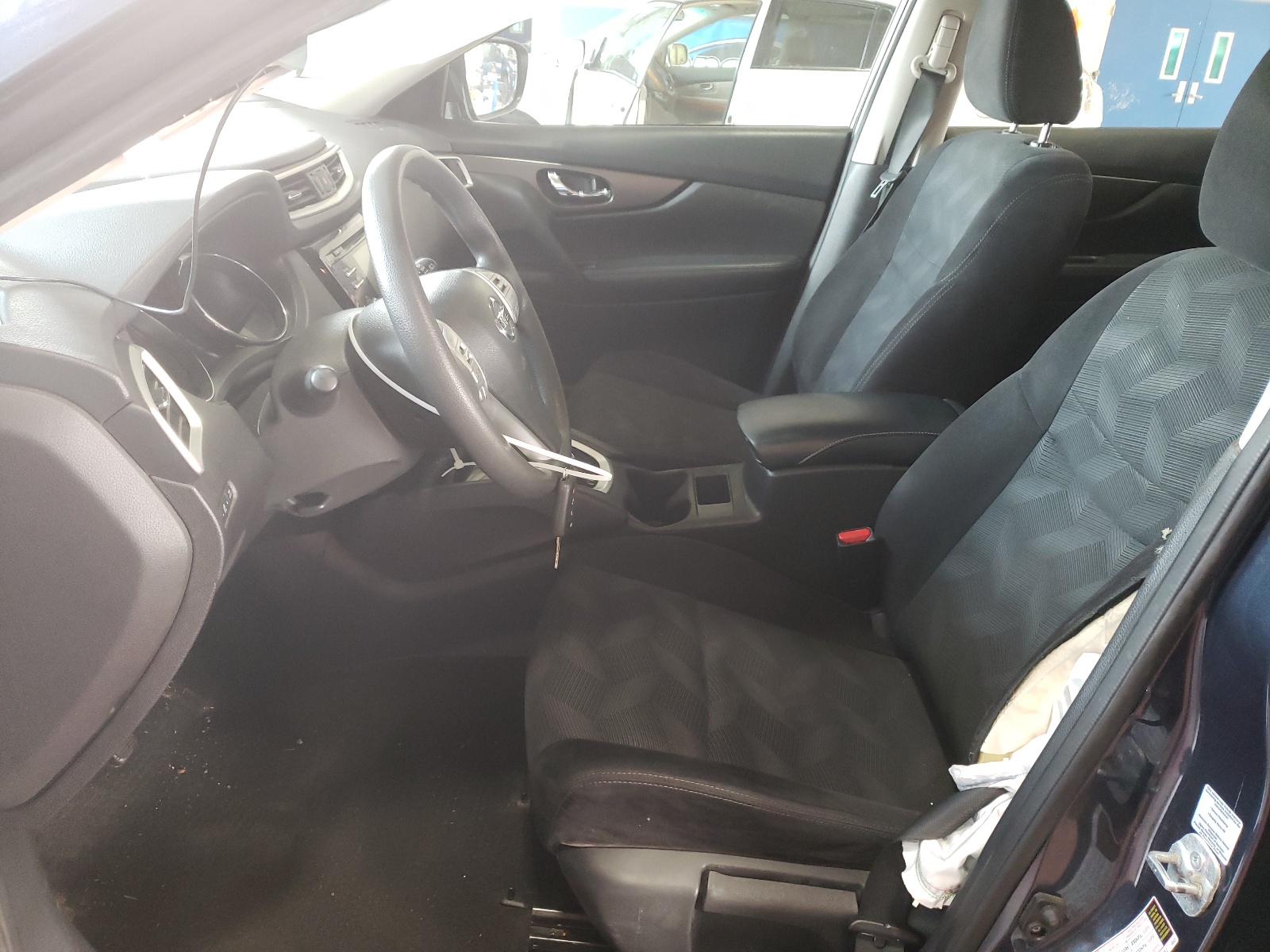 5N1AT2MV8EC865121 2014 Nissan Rogue S