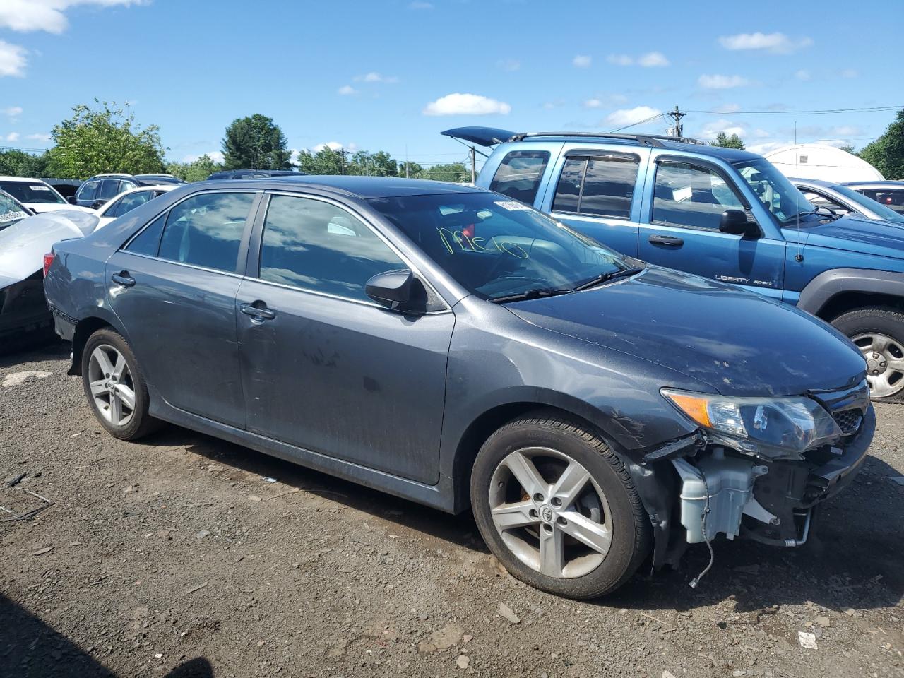 2012 Toyota Camry - Image 4