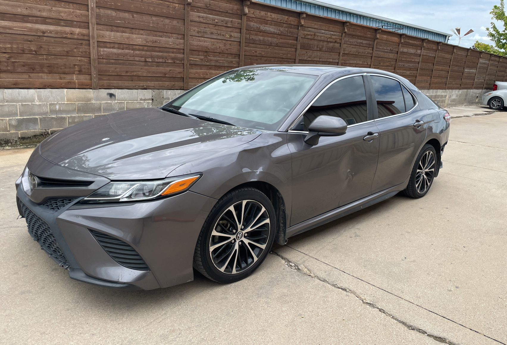 2020 Toyota Camry Se vin: 4T1G11AK5LU349620