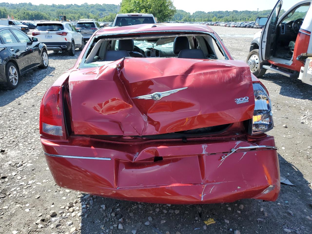 2007 Chrysler 300 - Image 6