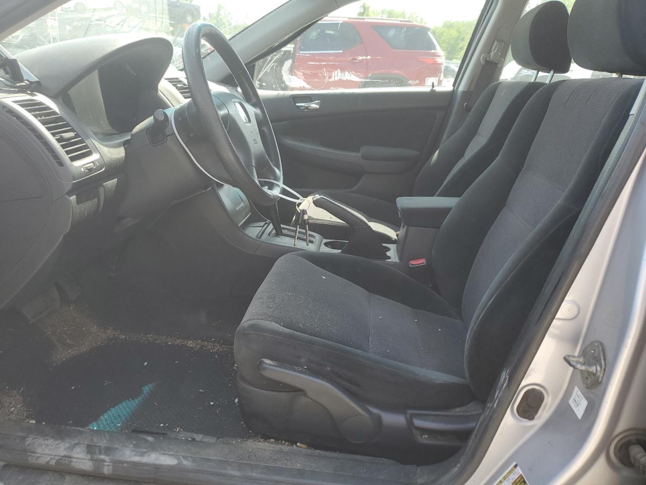 2004 Honda Accord Dx VIN: 1HGCM56114A032472 Lot: 61653144