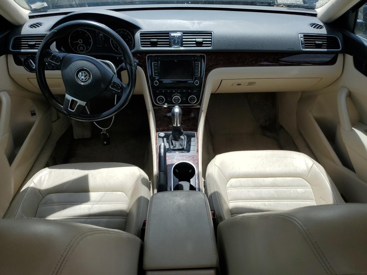 2013 Volkswagen Passat Sel VIN: 1VWCN7A30DC033551 Lot: 58658734