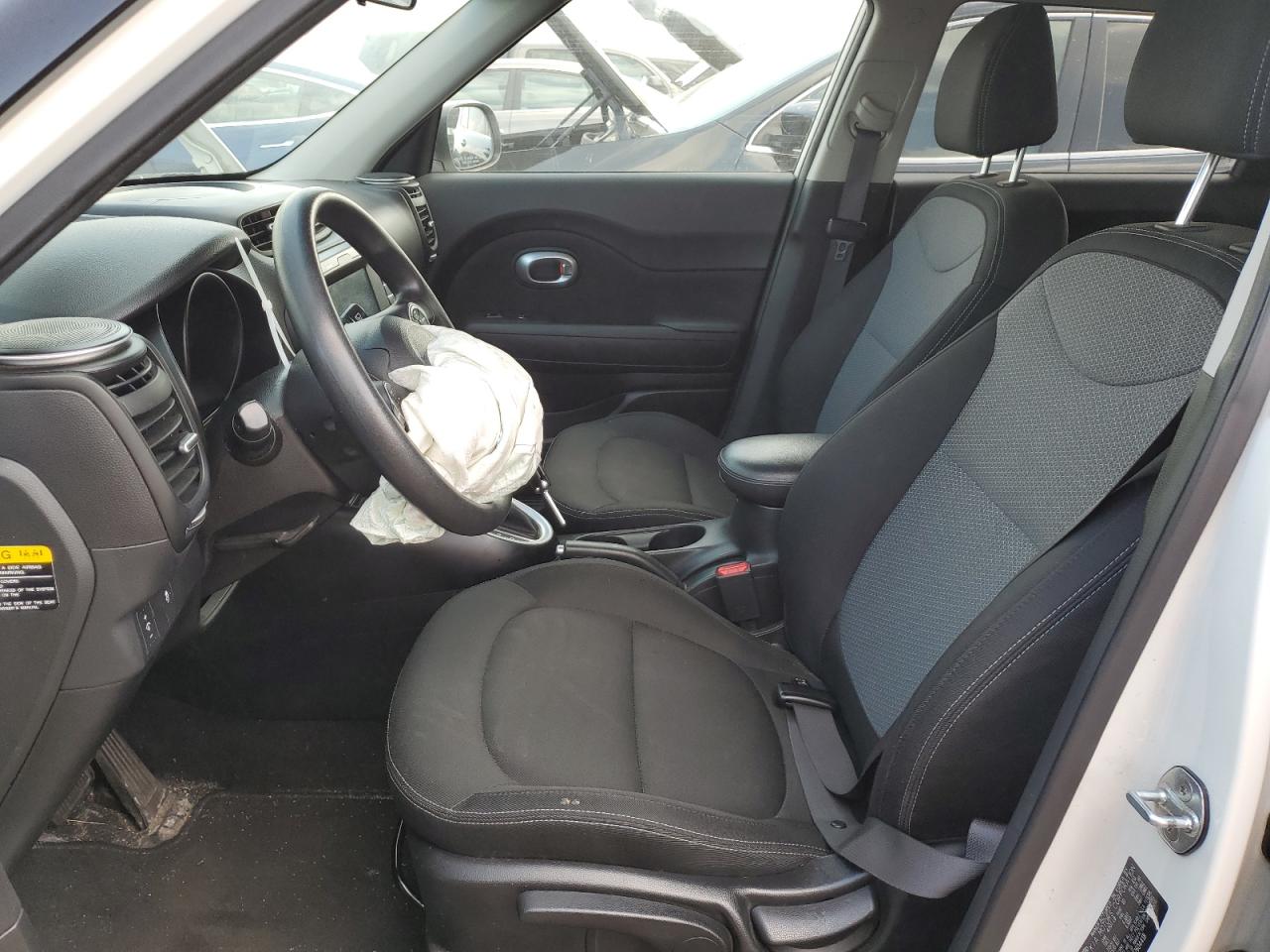 2018 Kia Soul + VIN: KNDJP3A51J7604418 Lot: 63057574