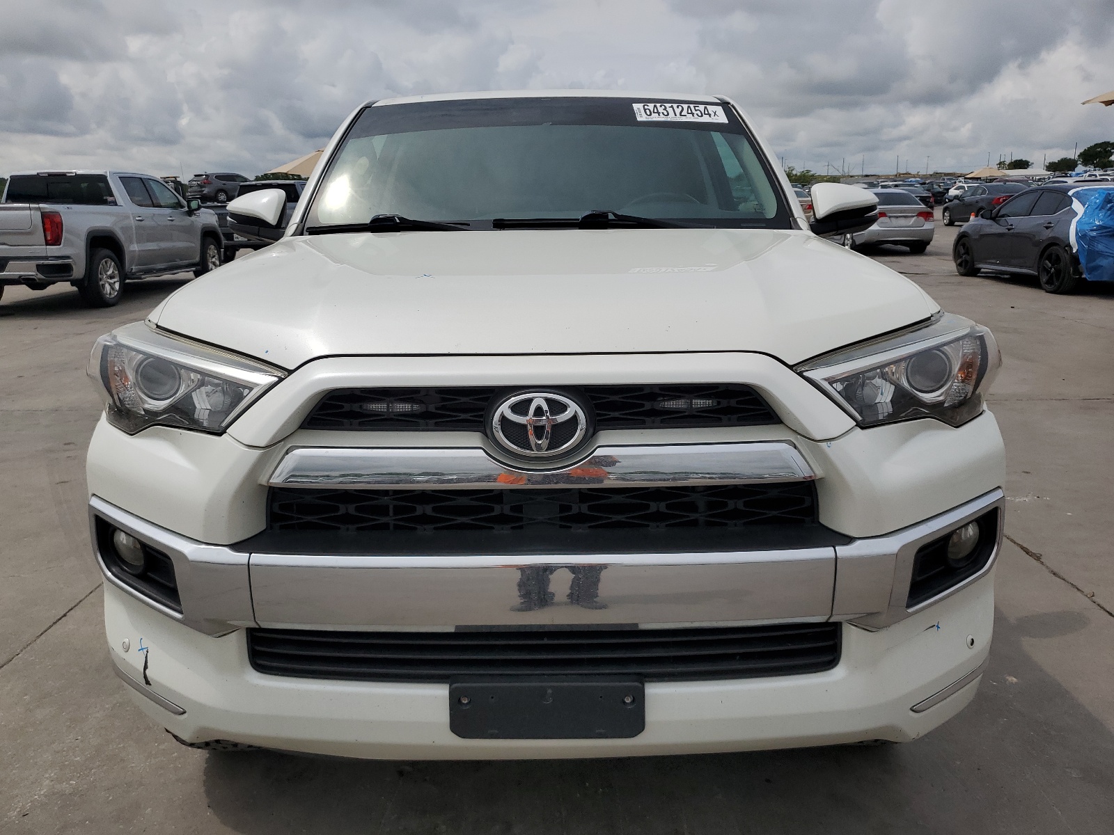 JTEZU5JR6H5172372 2017 Toyota 4Runner Sr5