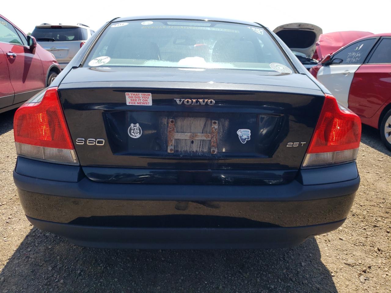 2004 Volvo S60 2.5T VIN: YV1RS59V042396352 Lot: 62947484