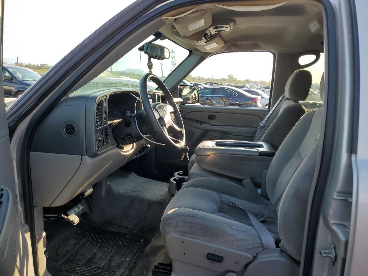 2004 Chevrolet Tahoe K1500 VIN: 1GNEK13Z74J307611 Lot: 63553544