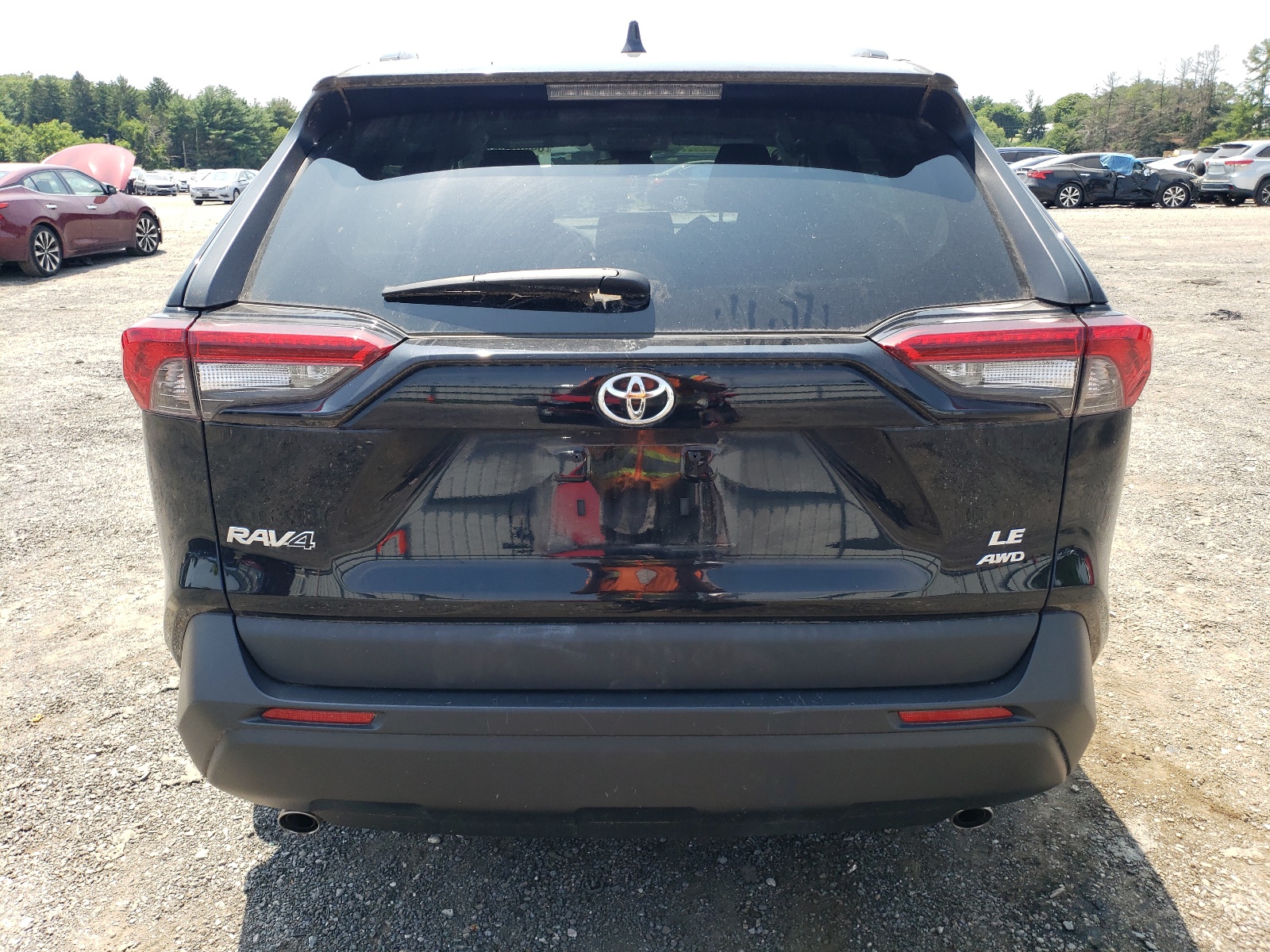 2T3G1RFV4LW085640 2020 Toyota Rav4 Le