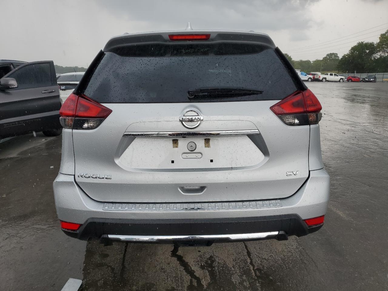 2018 Nissan Rogue S VIN: 5N1AT2MT0JC848922 Lot: 64879774