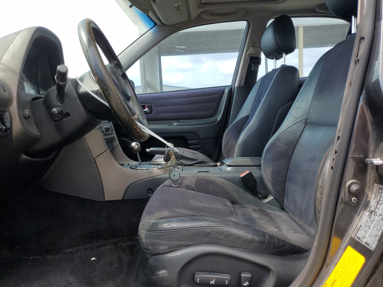 JTHBD182010027689 2001 Lexus Is 300