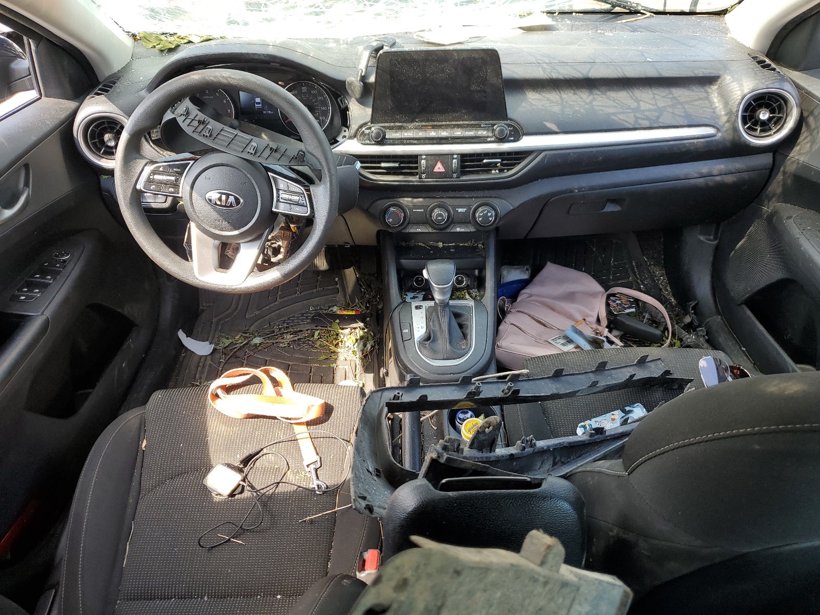 3KPF24AD7ME311824 2021 Kia Forte Fe