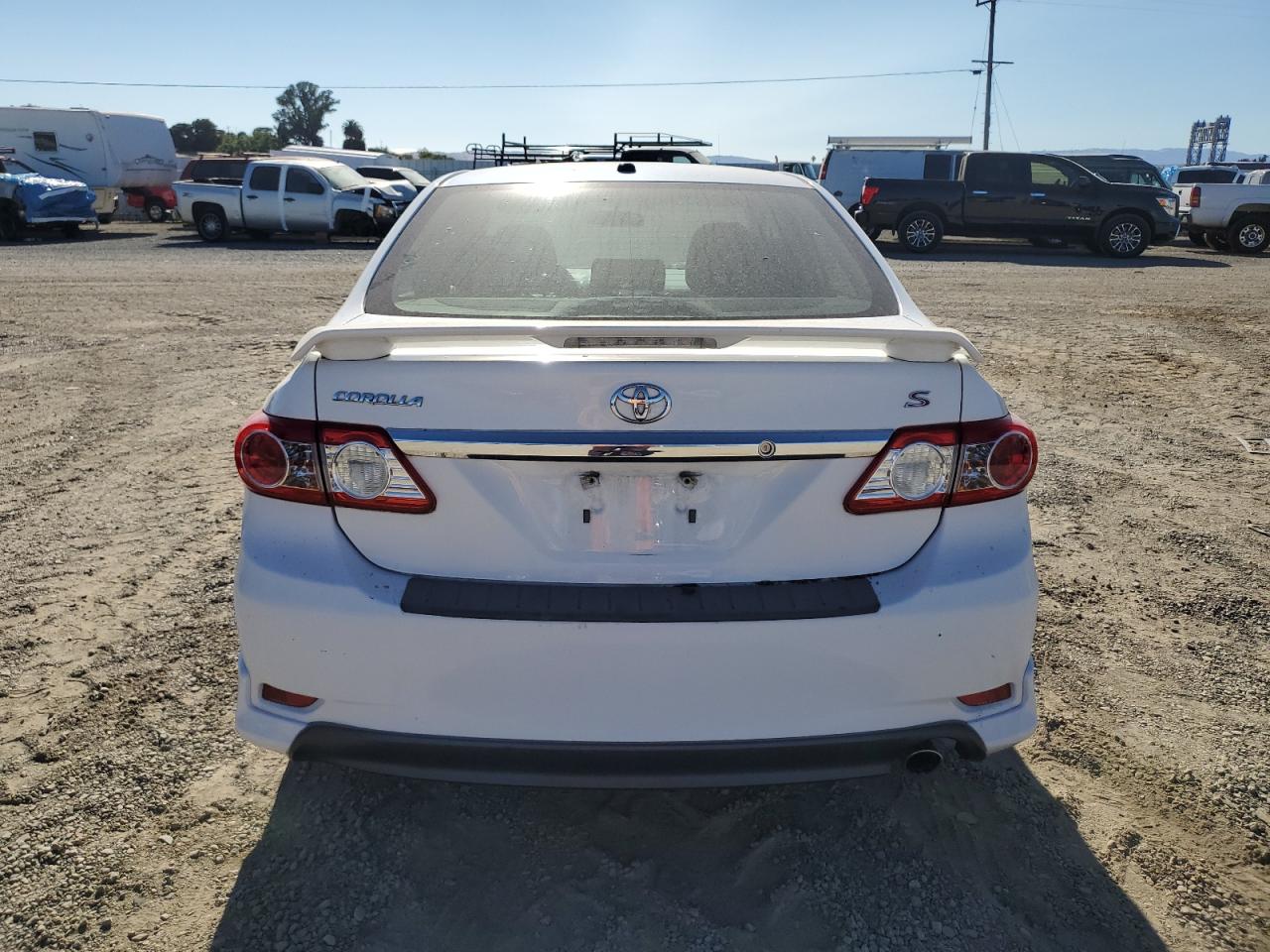 2T1BU4EE9BC571925 2011 Toyota Corolla Base