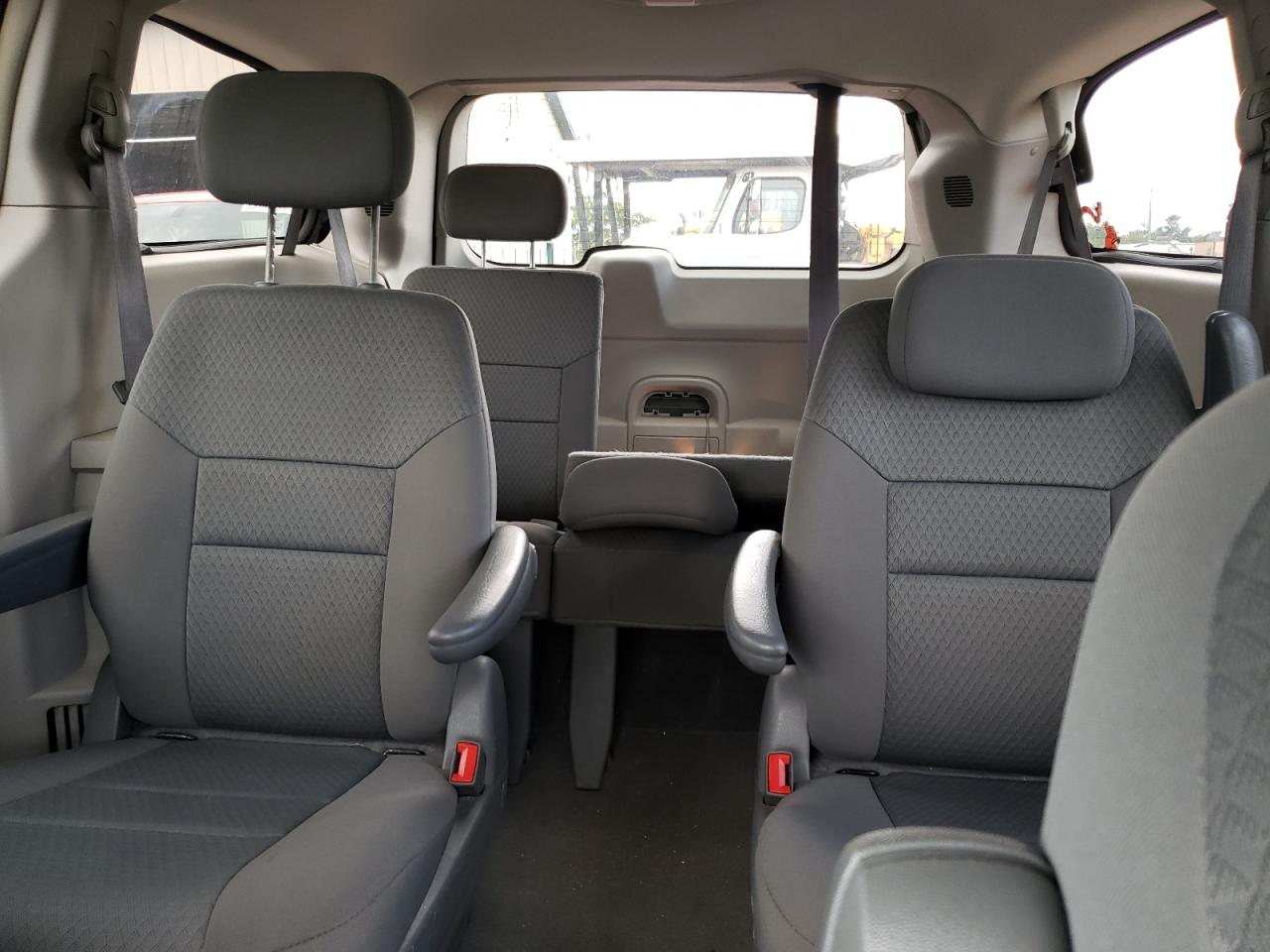 2010 Chrysler Town & Country Touring VIN: 2A4RR5DX9AR190271 Lot: 62232894