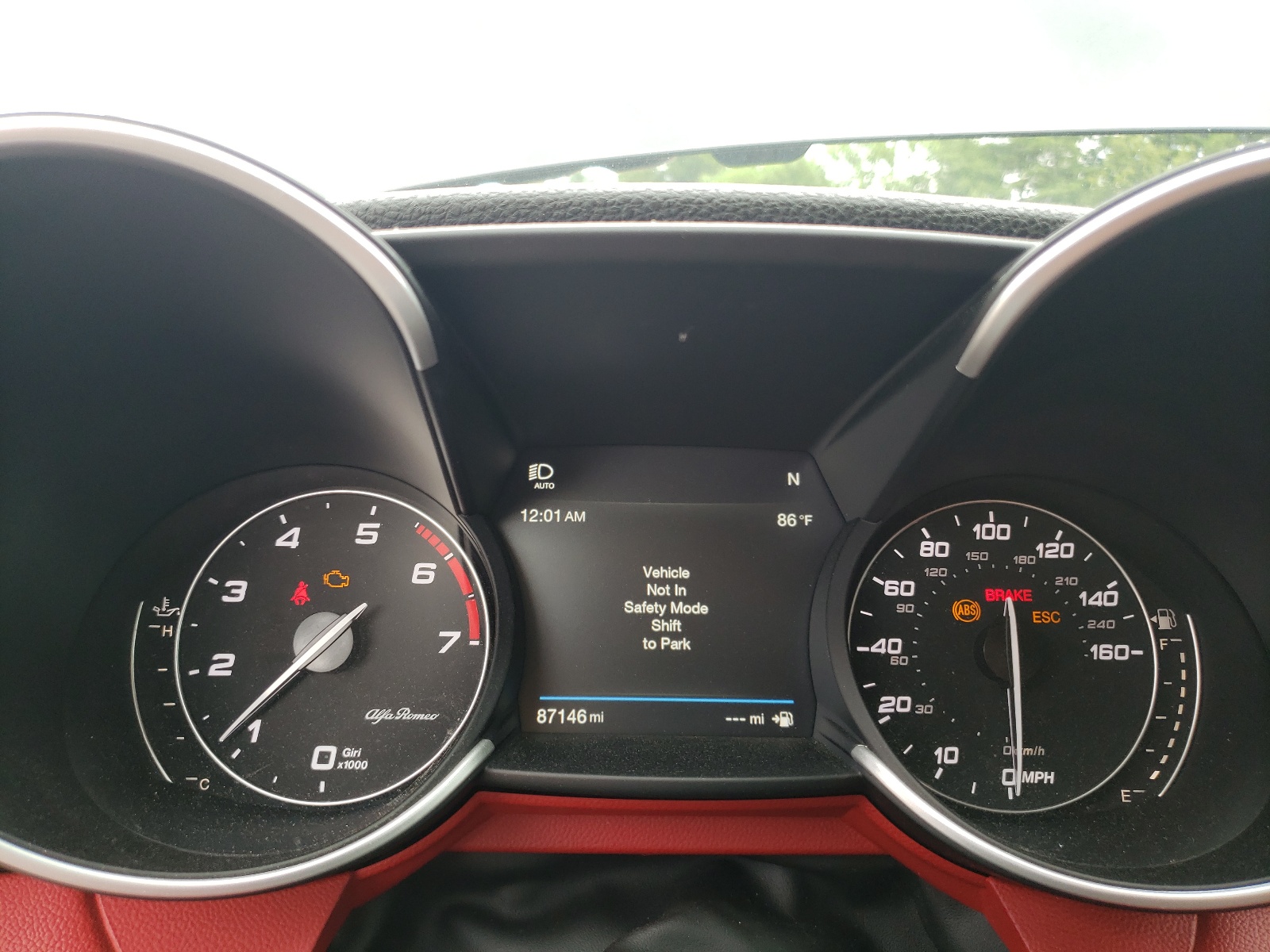 ZARFAEEN6H7535349 2017 Alfa Romeo Giulia Ti Q4