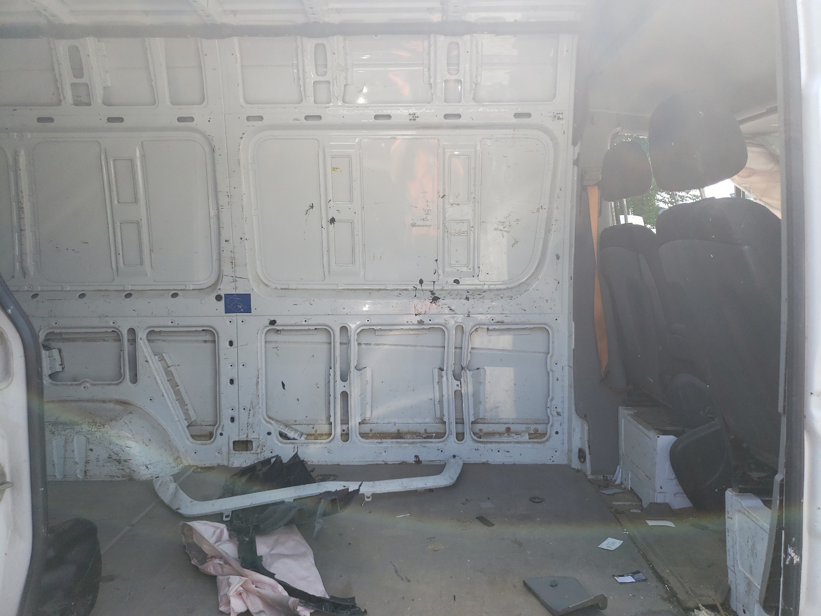 WD3PE7CD8JP589521 2018 Mercedes-Benz Sprinter 2500