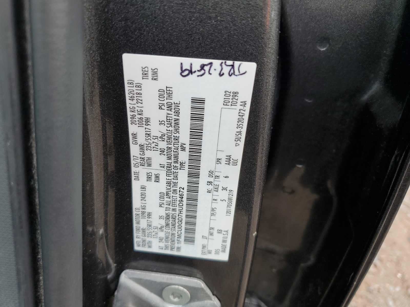 1FMCU0GD7HUD94672 2017 Ford Escape Se