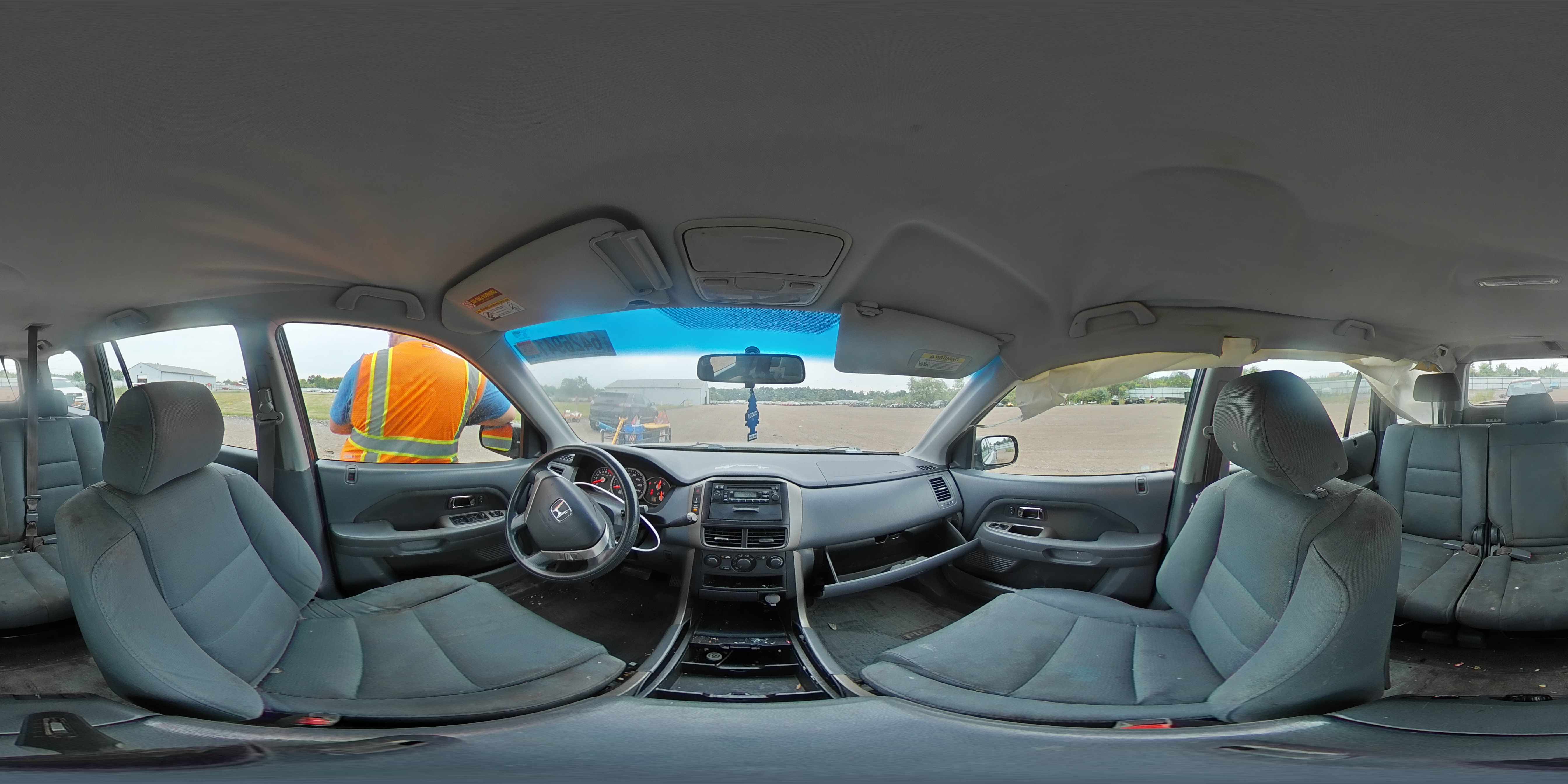 2007 Honda Pilot Lx VIN: 5FNYF18197B030498 Lot: 64269414