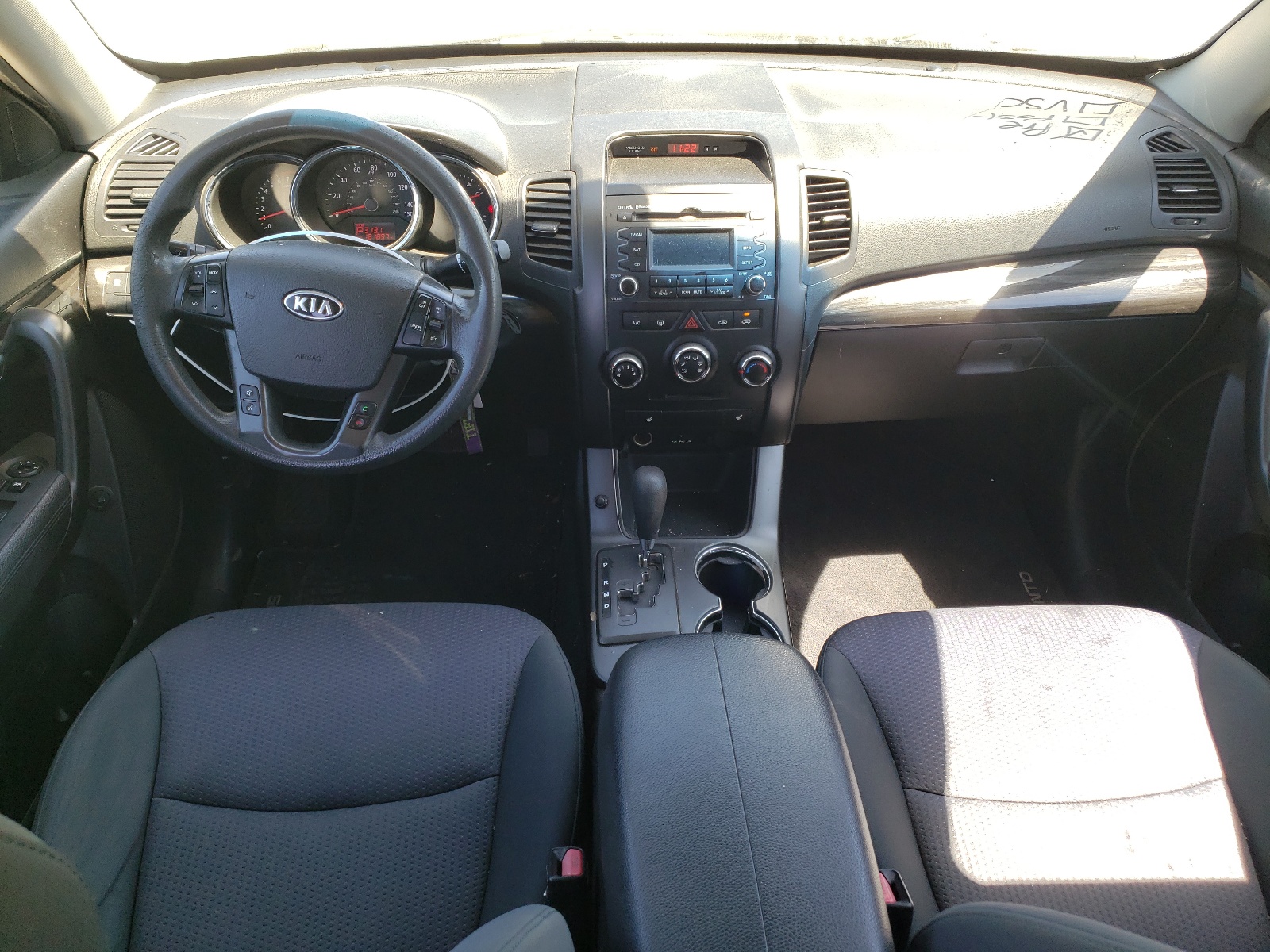 5XYKT3A62CG305955 2012 Kia Sorento Base