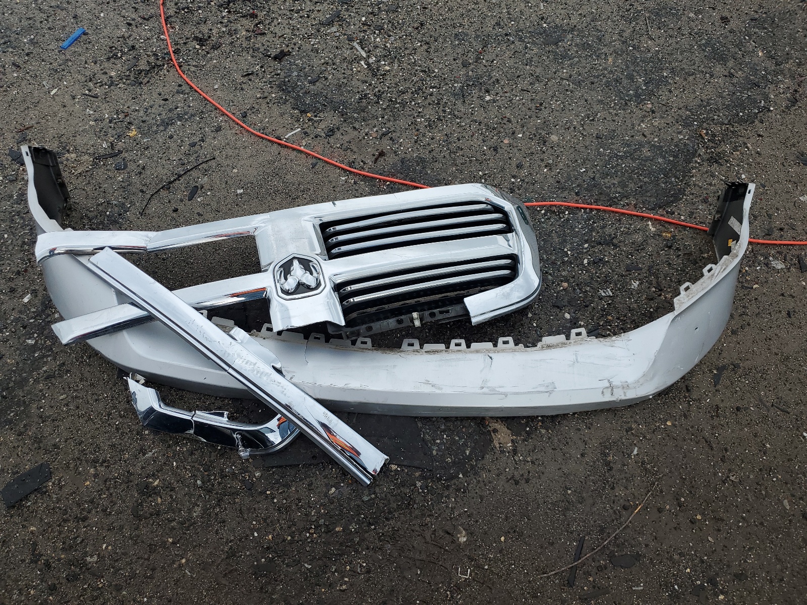 1C6RR7GT3ES118911 2014 Ram 1500 Slt