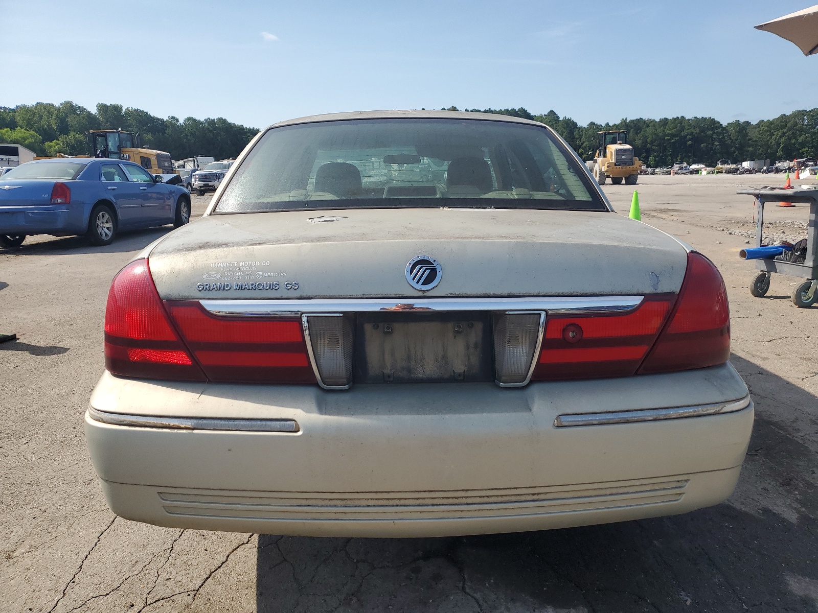 2MEFM74W74X673475 2004 Mercury Grand Marquis Gs