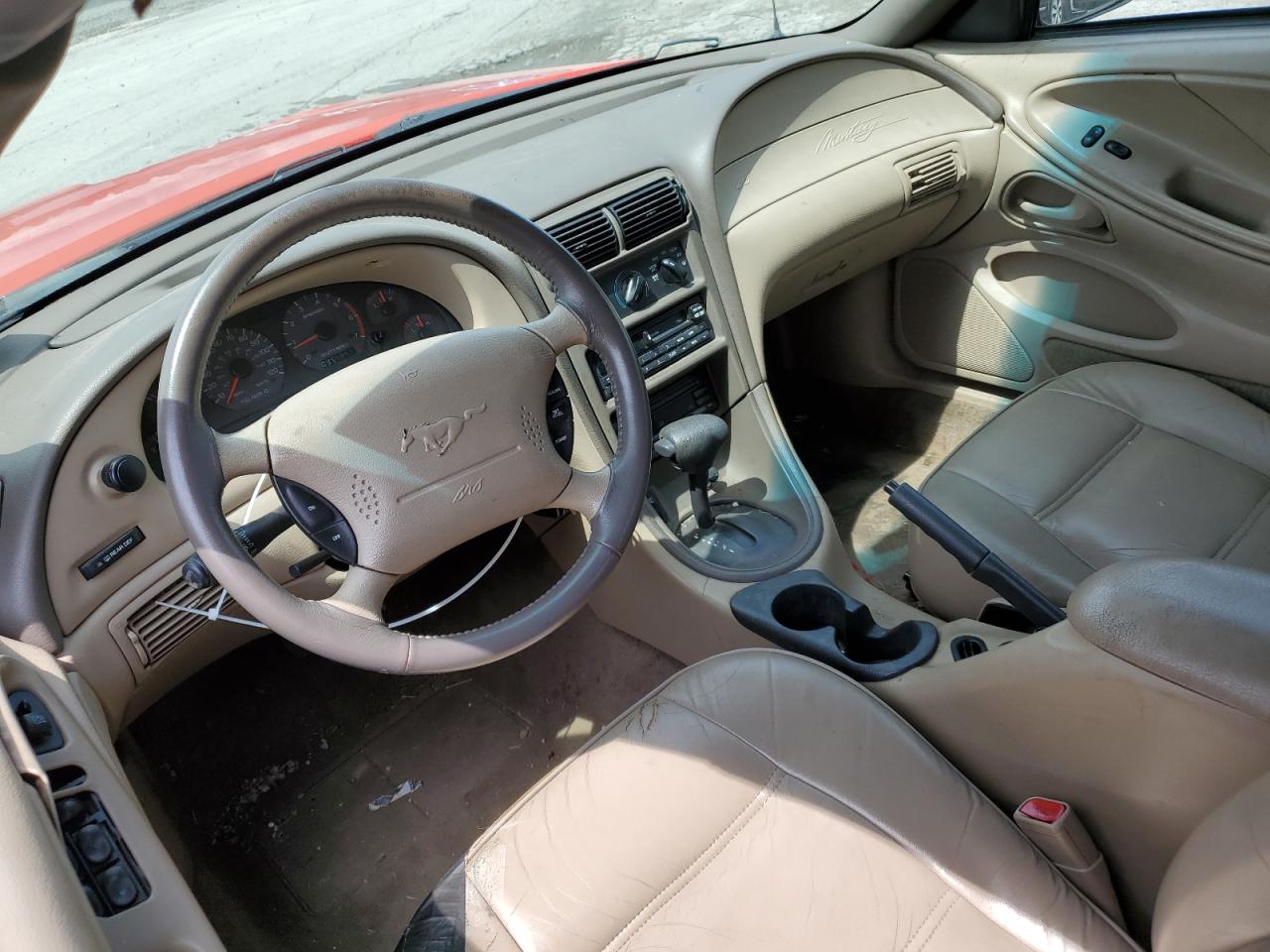 2000 Ford Mustang VIN: 1FAFP4447YF238064 Lot: 61443874