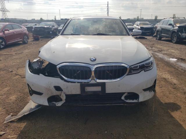 3MW5R7J02M8C03130 BMW 3 Series 330XI 5