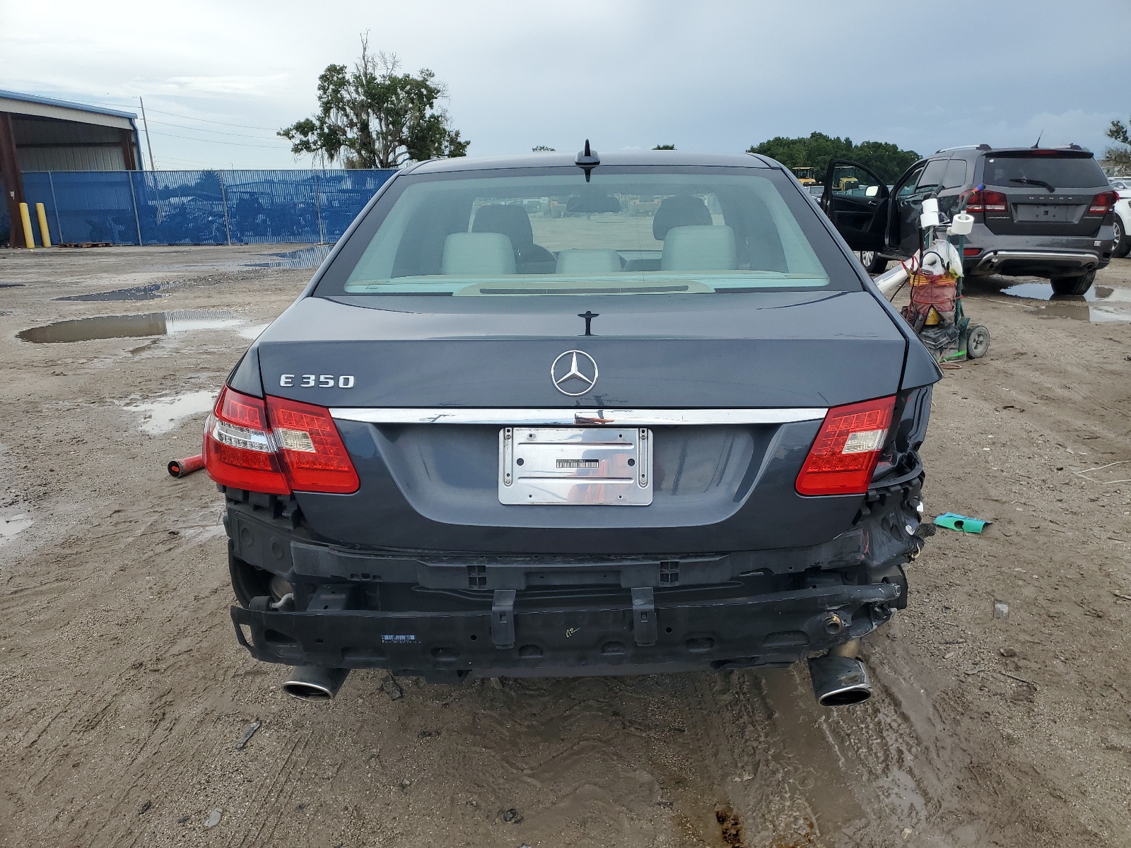 WDDHF5GB6BA299888 2011 Mercedes-Benz E 350