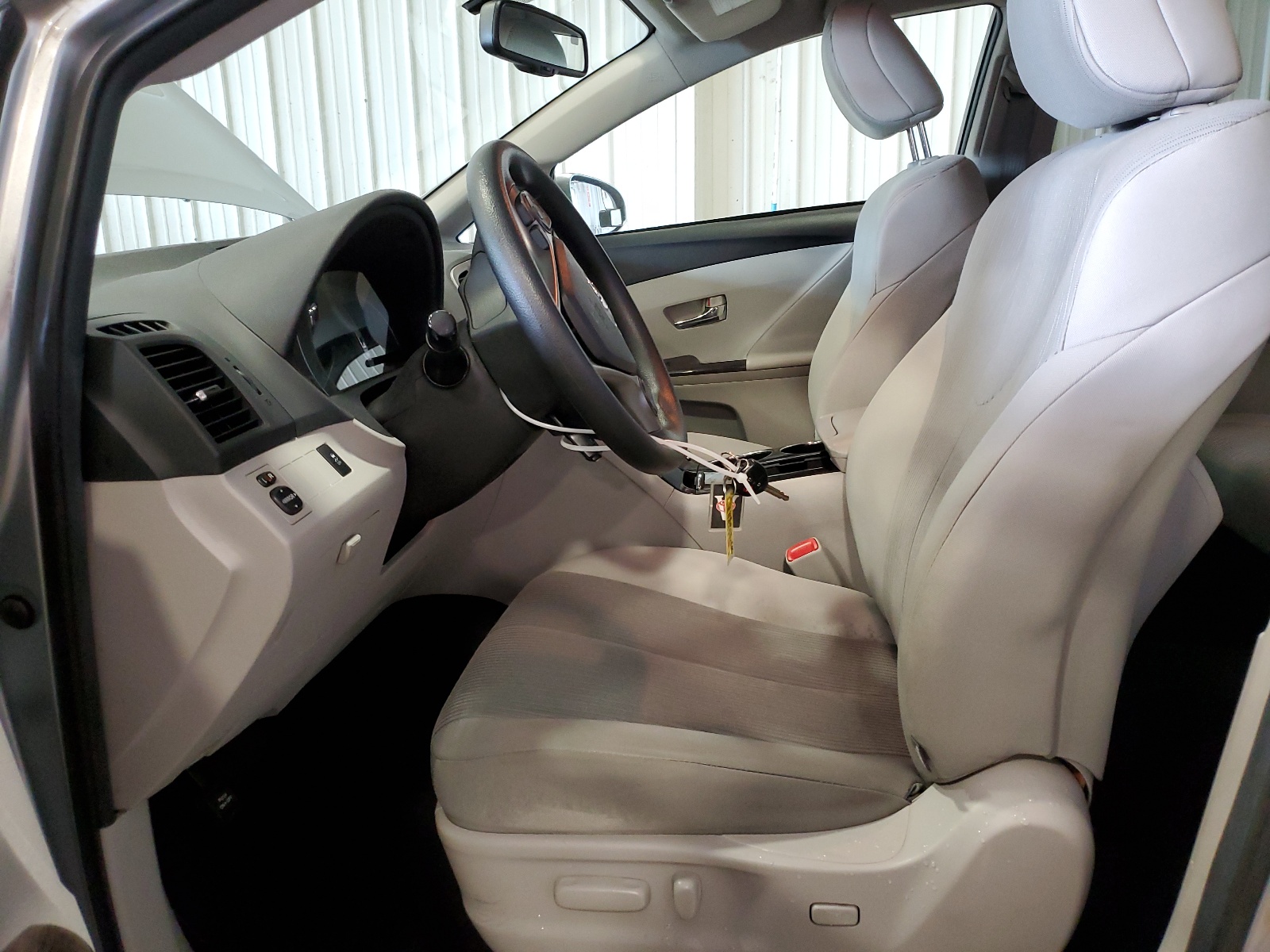 4T3ZA3BB2FU092902 2015 Toyota Venza Le