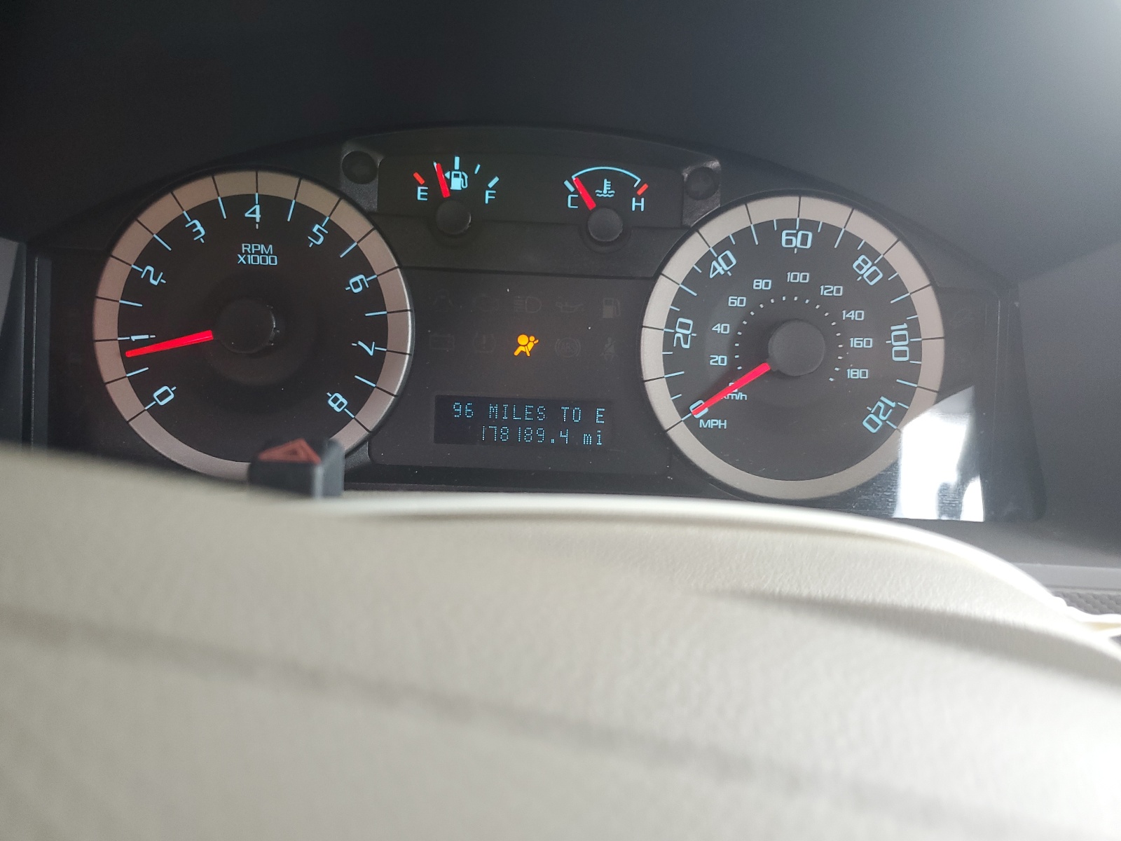 1FMCU9DG8BKB30172 2011 Ford Escape Xlt