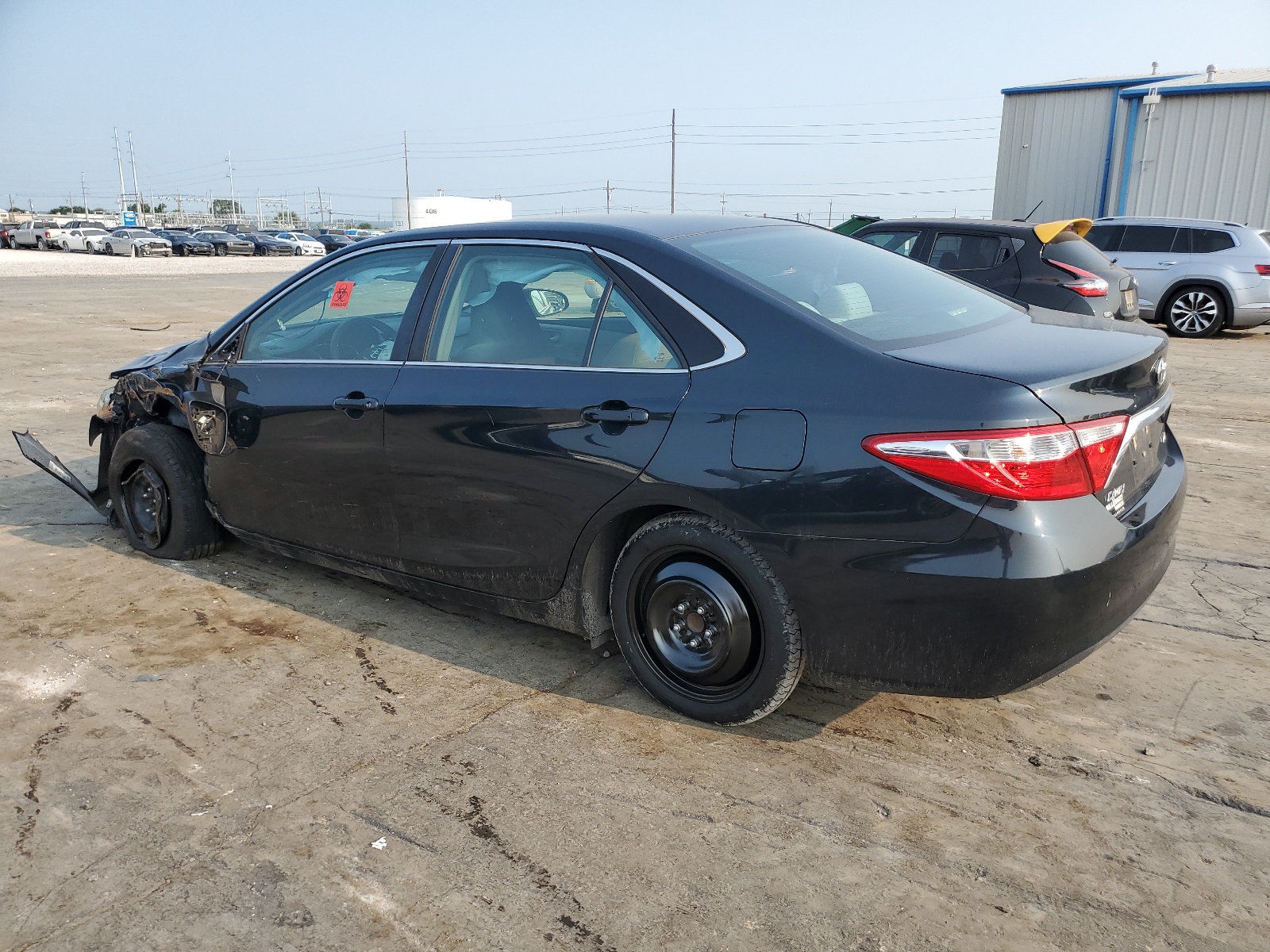 2016 Toyota Camry Le vin: 4T1BF1FK1GU609750