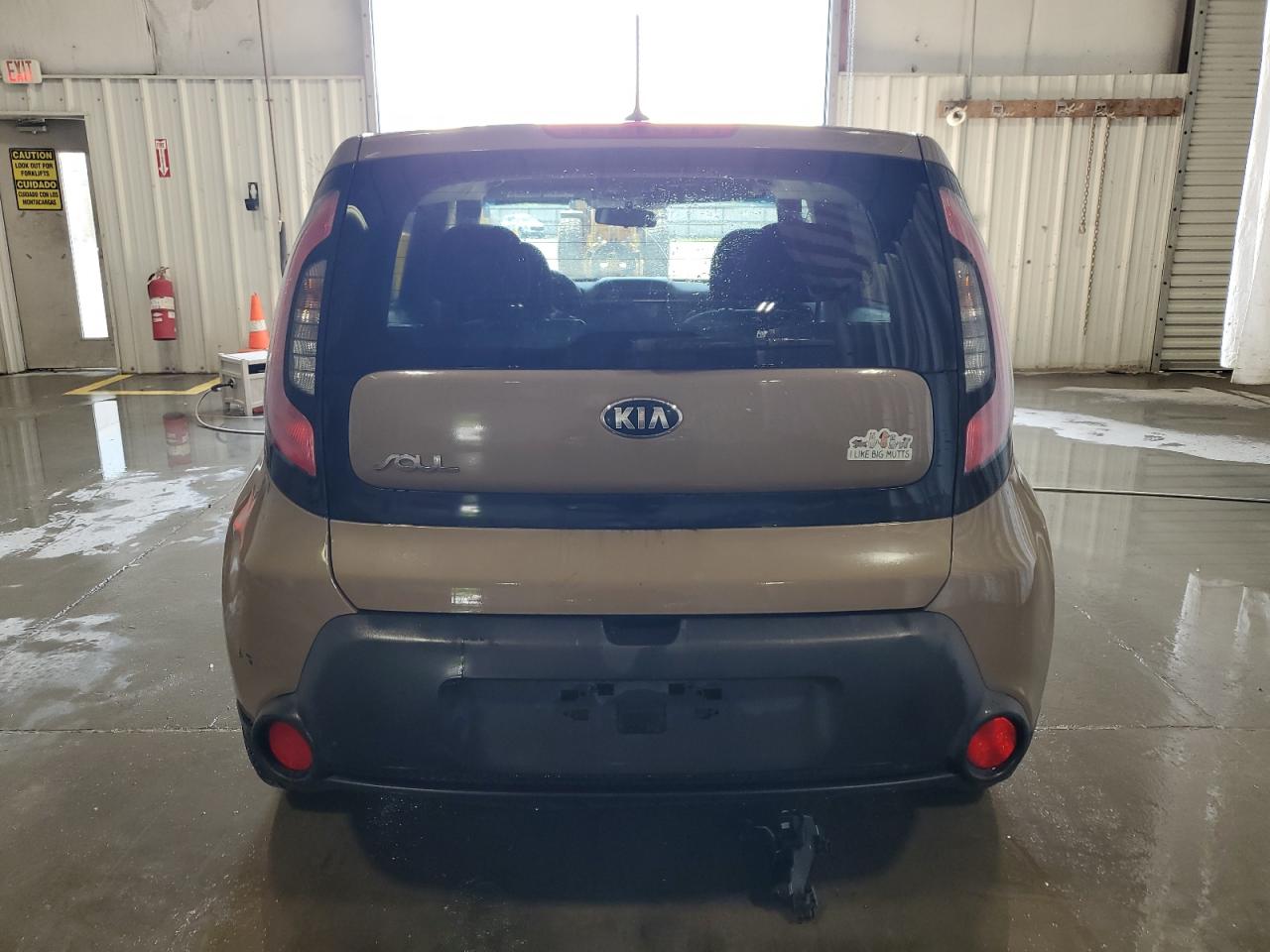 KNDJN2A22G7242209 2016 Kia Soul