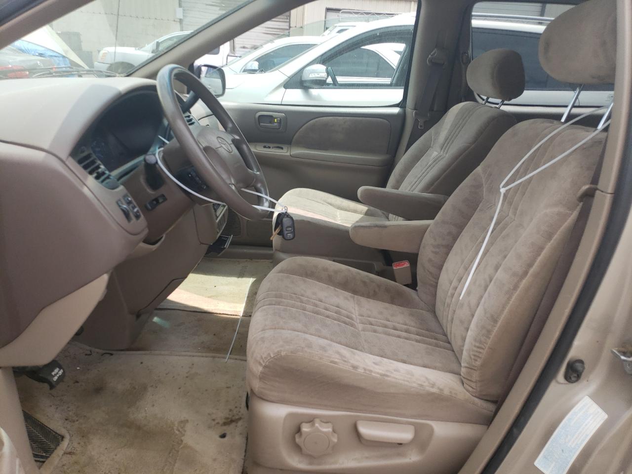 2001 Toyota Sienna Le VIN: 4T3ZF13C91U385430 Lot: 64051904