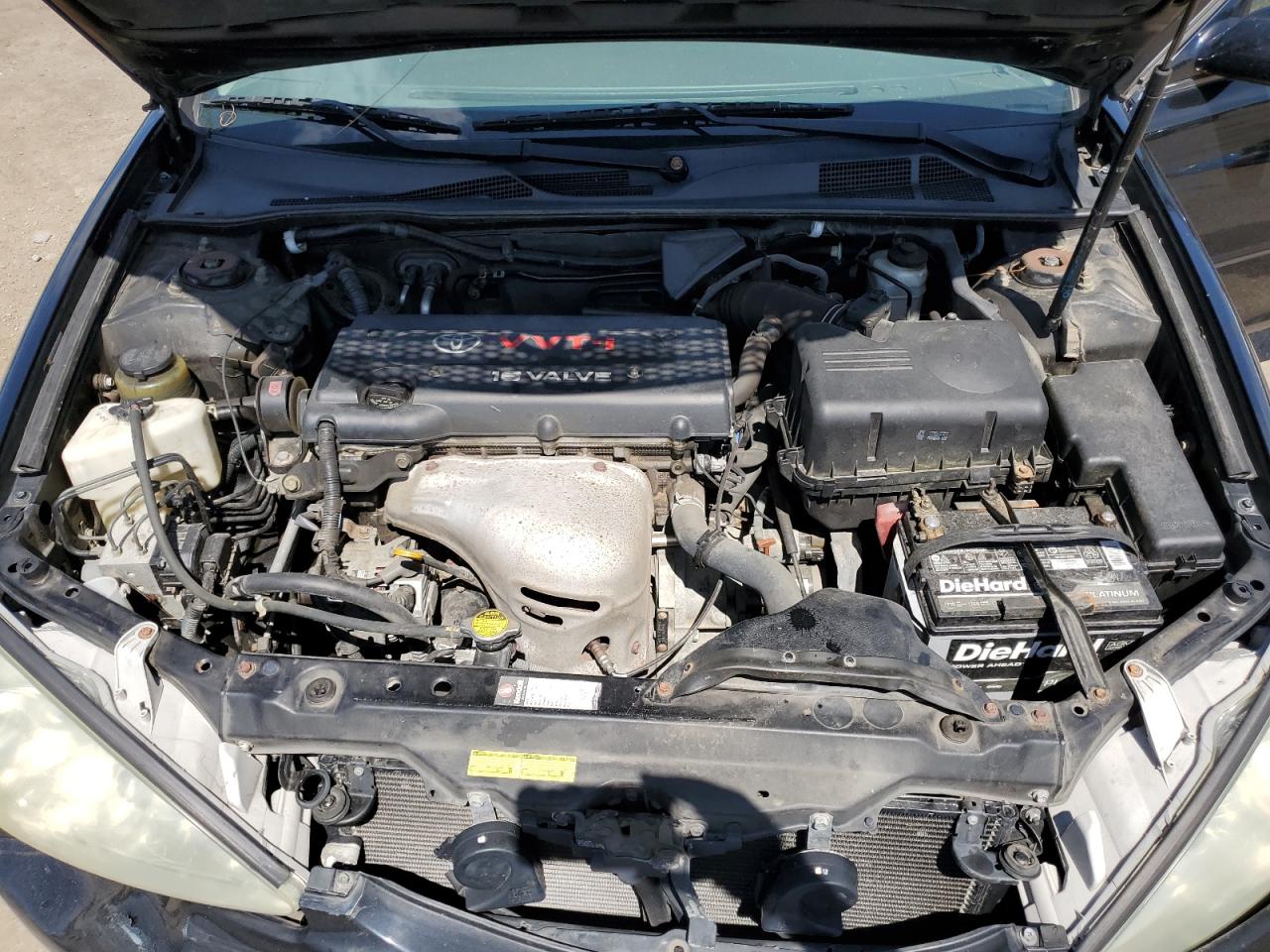 2003 Toyota Camry Le VIN: 4T1BE32K33U230229 Lot: 61848734