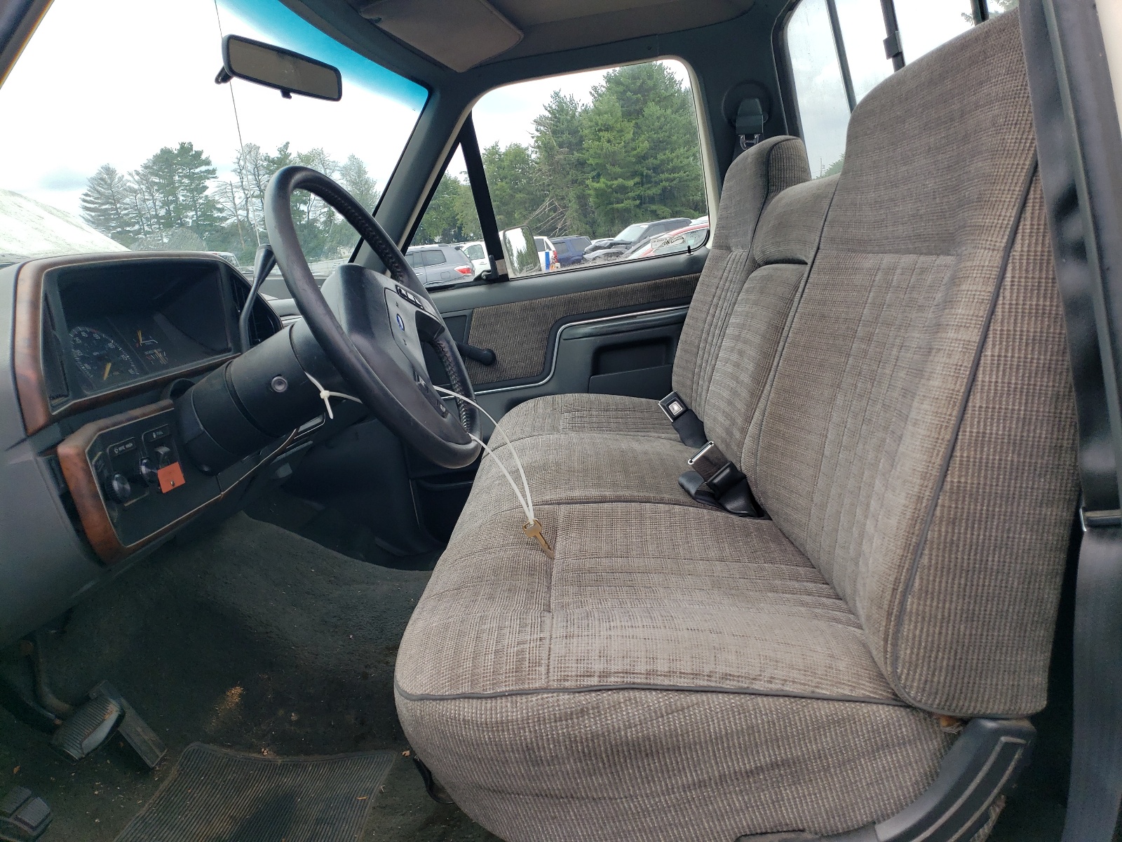 1FTEF15N3KLA88297 1989 Ford F150