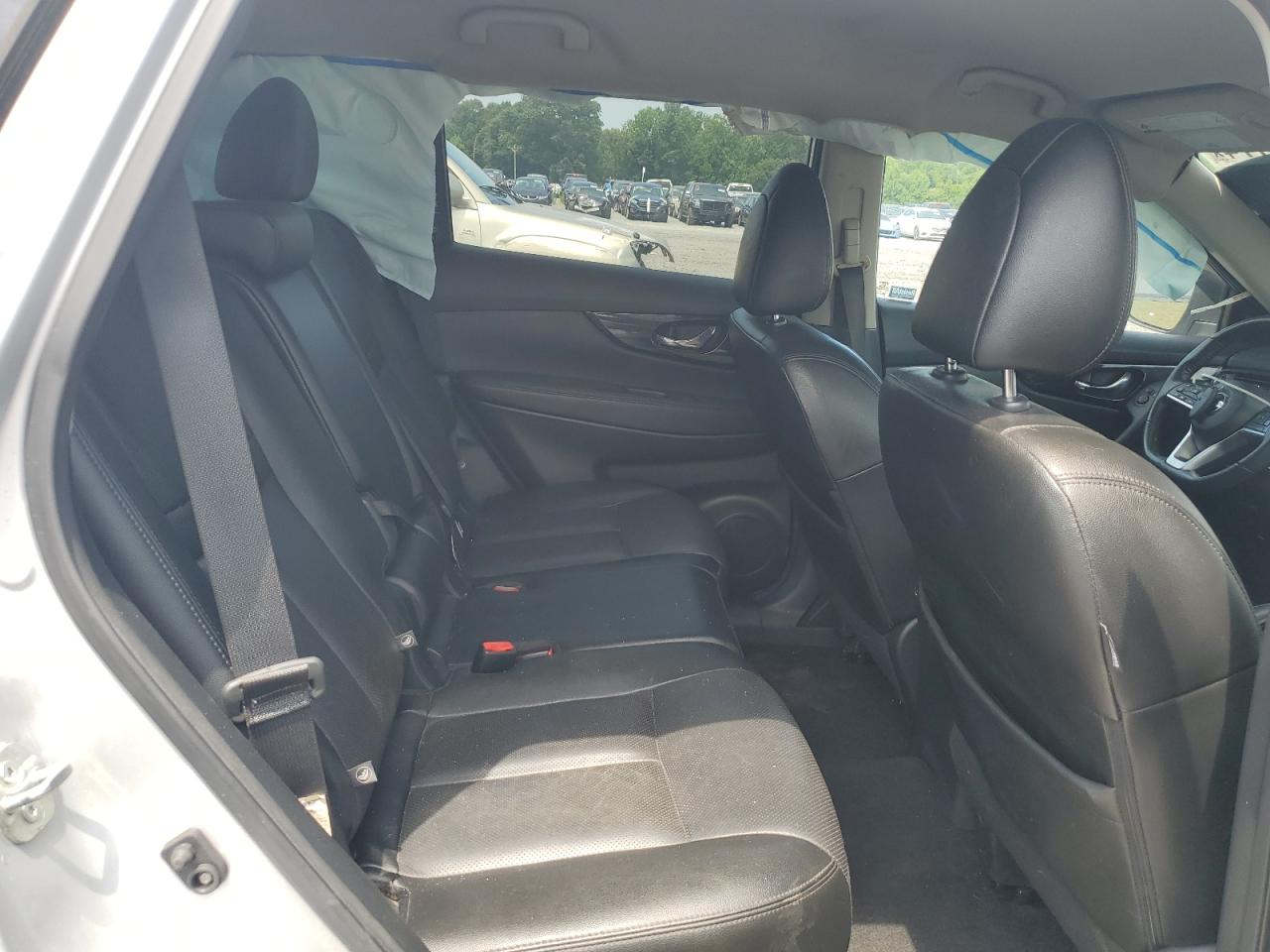 2019 Nissan Rogue S VIN: 5N1AT2MT5KC751295 Lot: 63184774