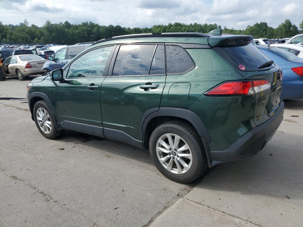 2022 Toyota Corolla Cross Le VIN: 7MUCAABG6NV036926 Lot: 63436084