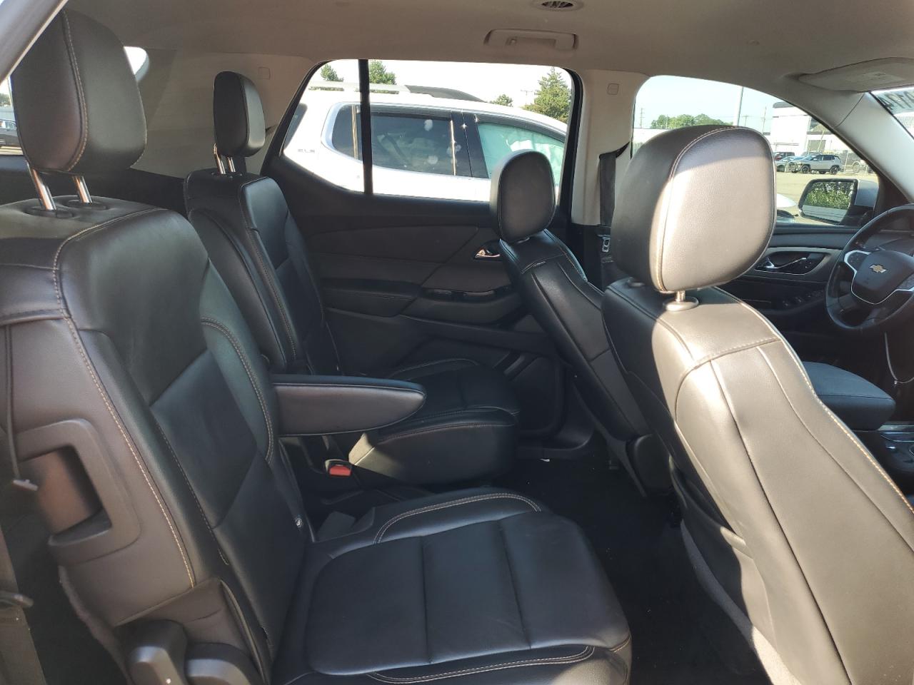 2018 Chevrolet Traverse Lt VIN: 1GNERHKW0JJ217594 Lot: 61909174