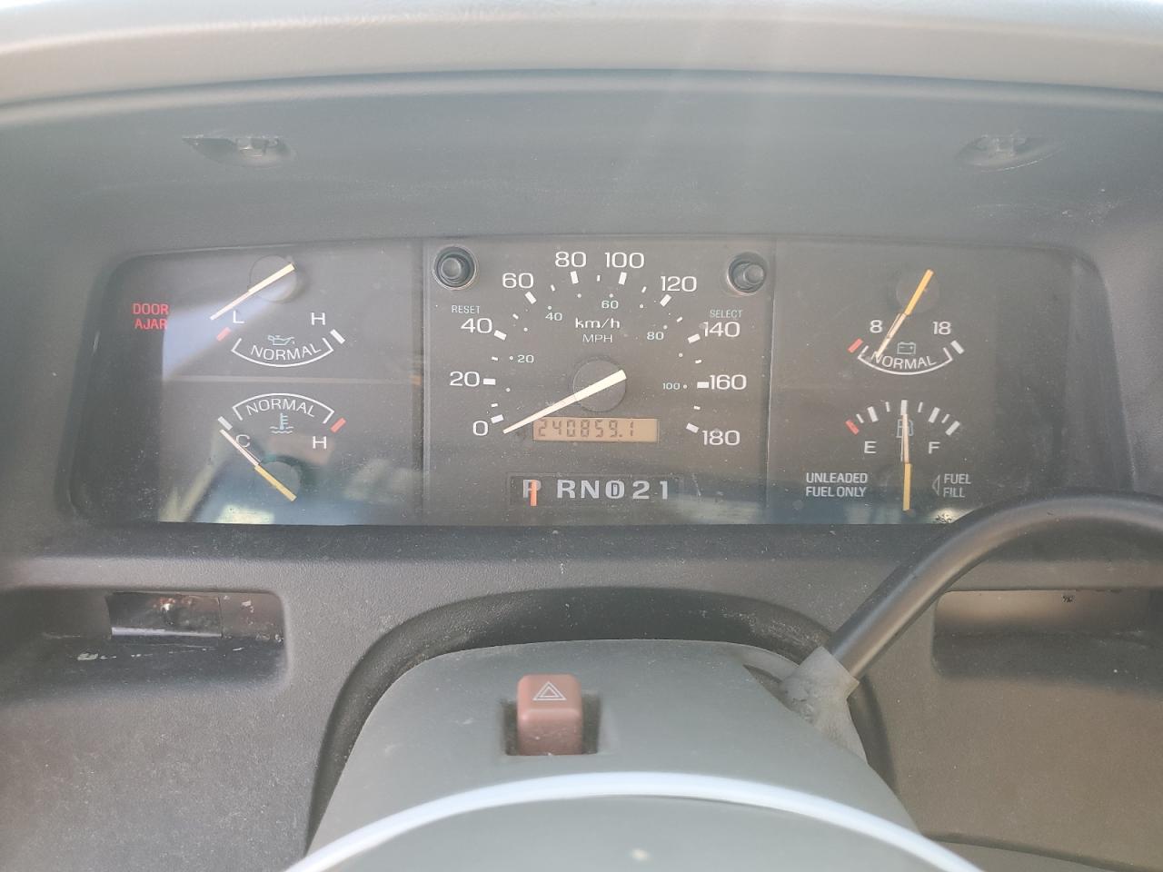 1996 Ford Aerostar VIN: 1FMDA11U5TZB42717 Lot: 61195004