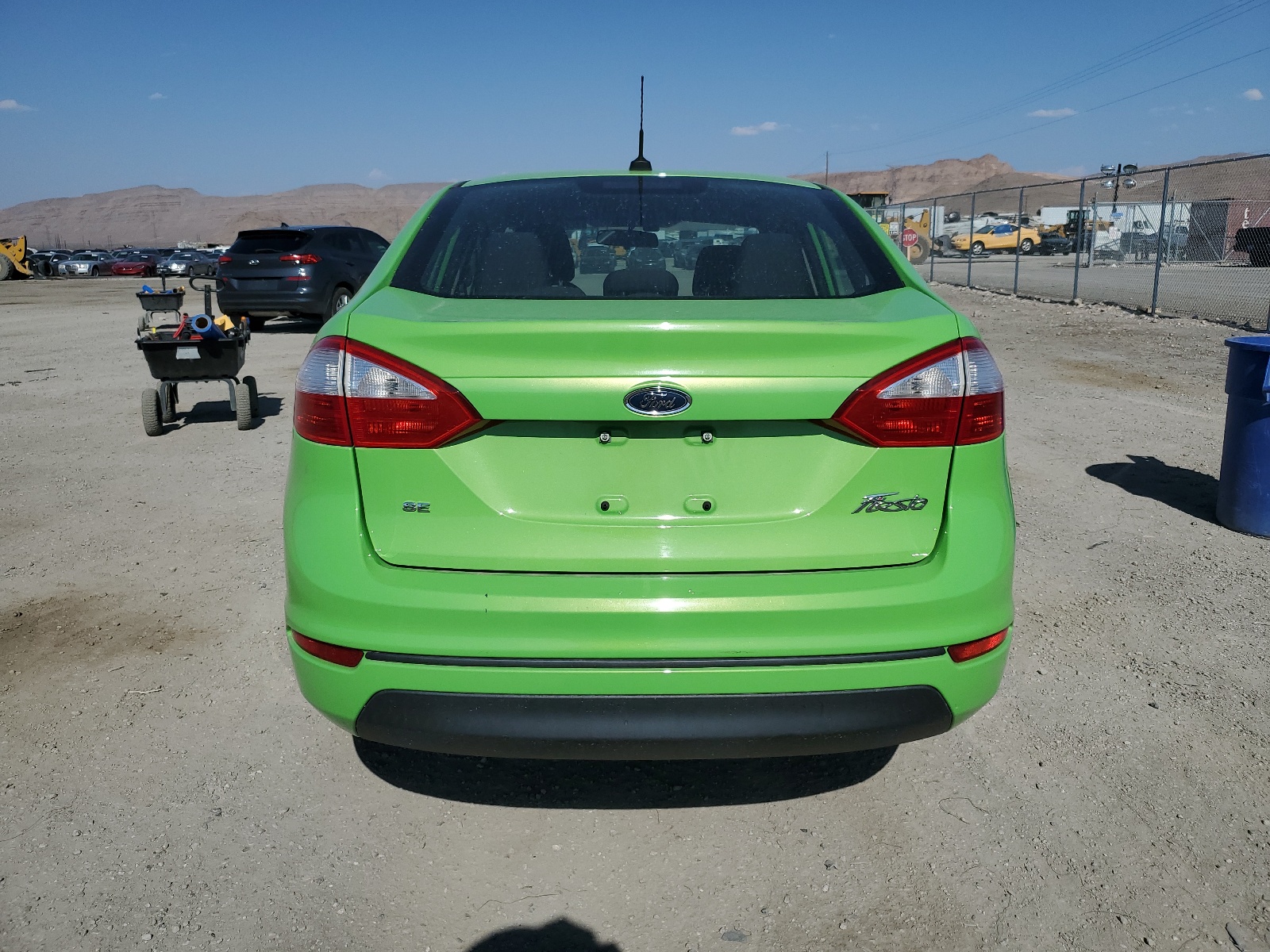 3FADP4BJ2FM202912 2015 Ford Fiesta Se